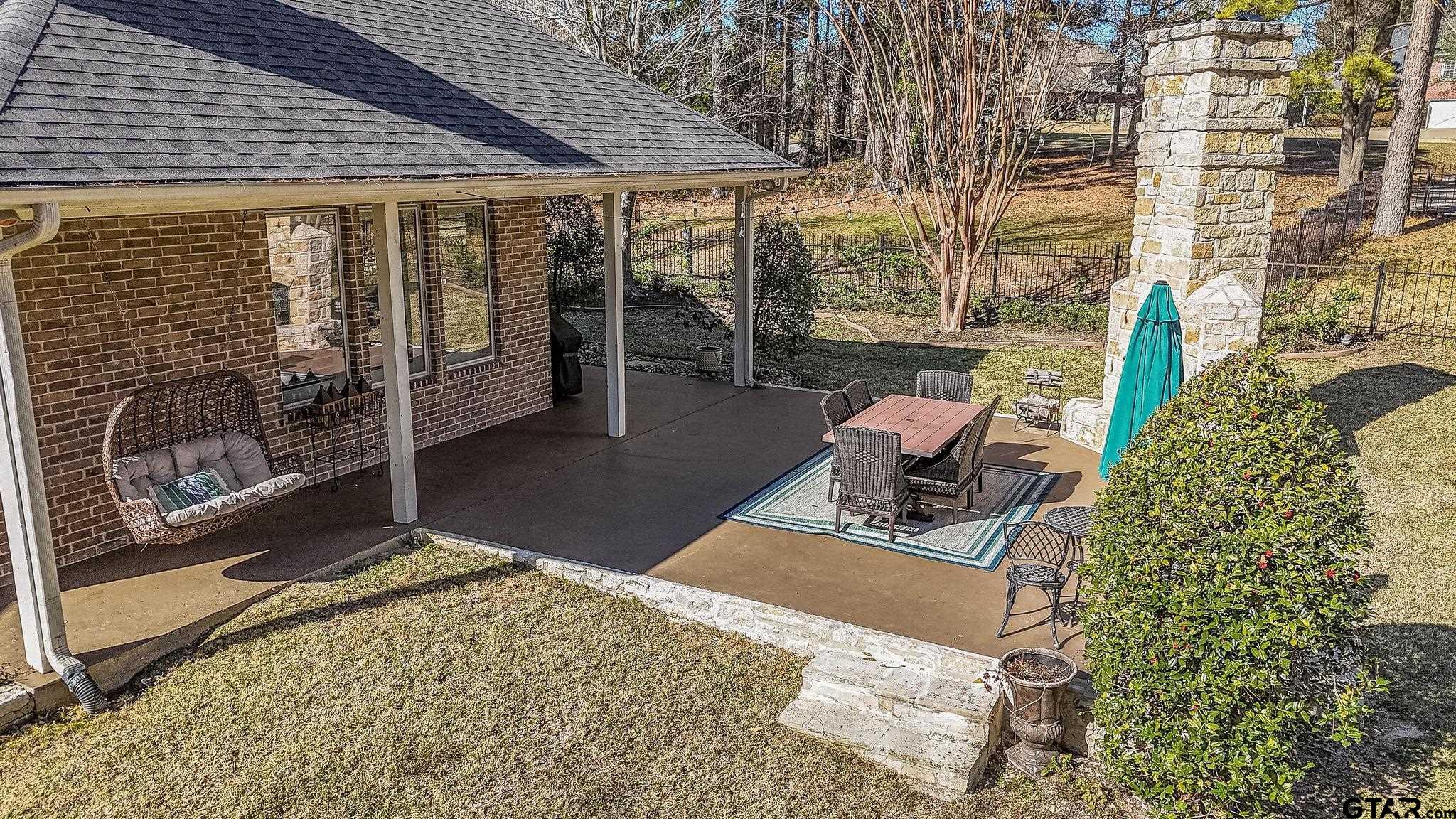 7010 Cherryhill Dr