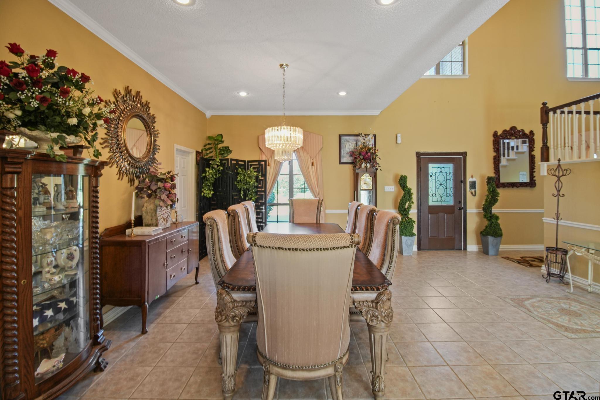 18186 County Road 2195