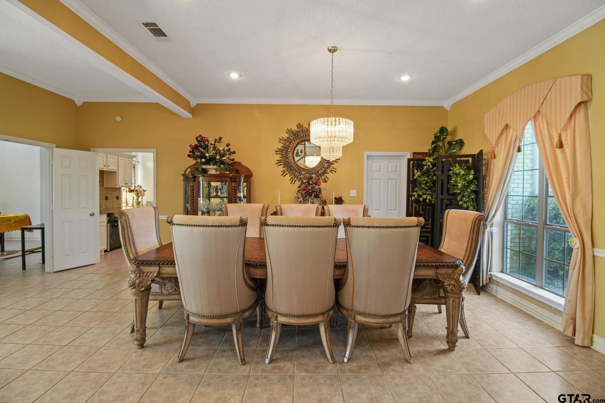 18186 County Road 2195