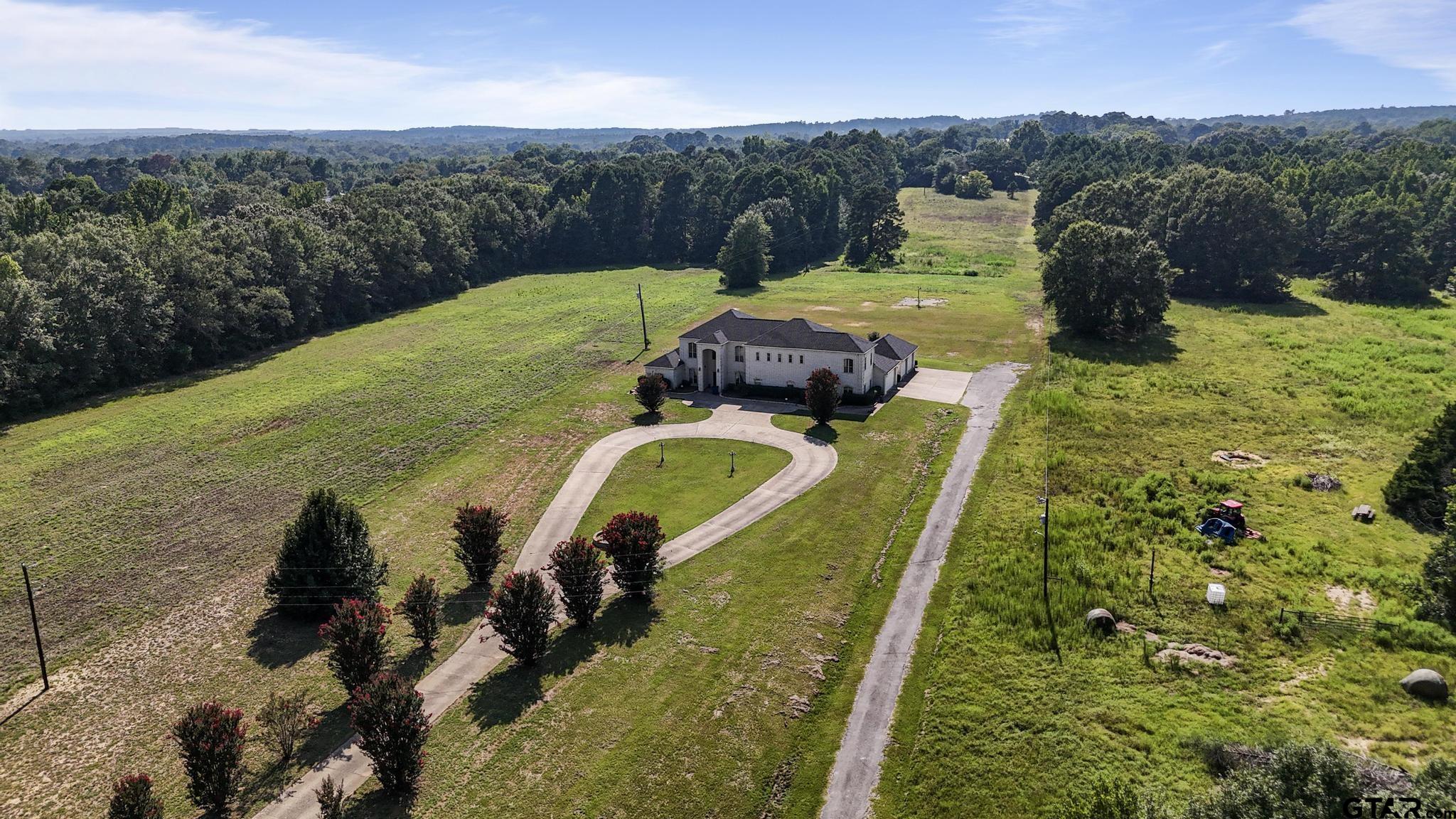 18186 County Road 2195