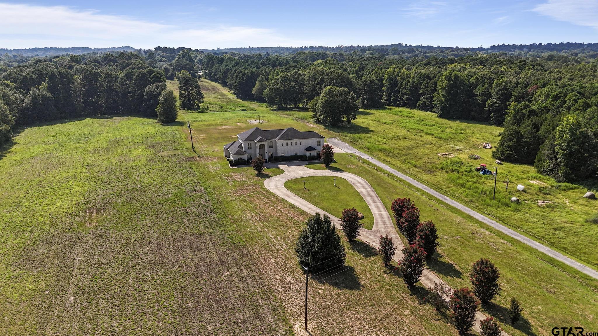 18186 County Road 2195
