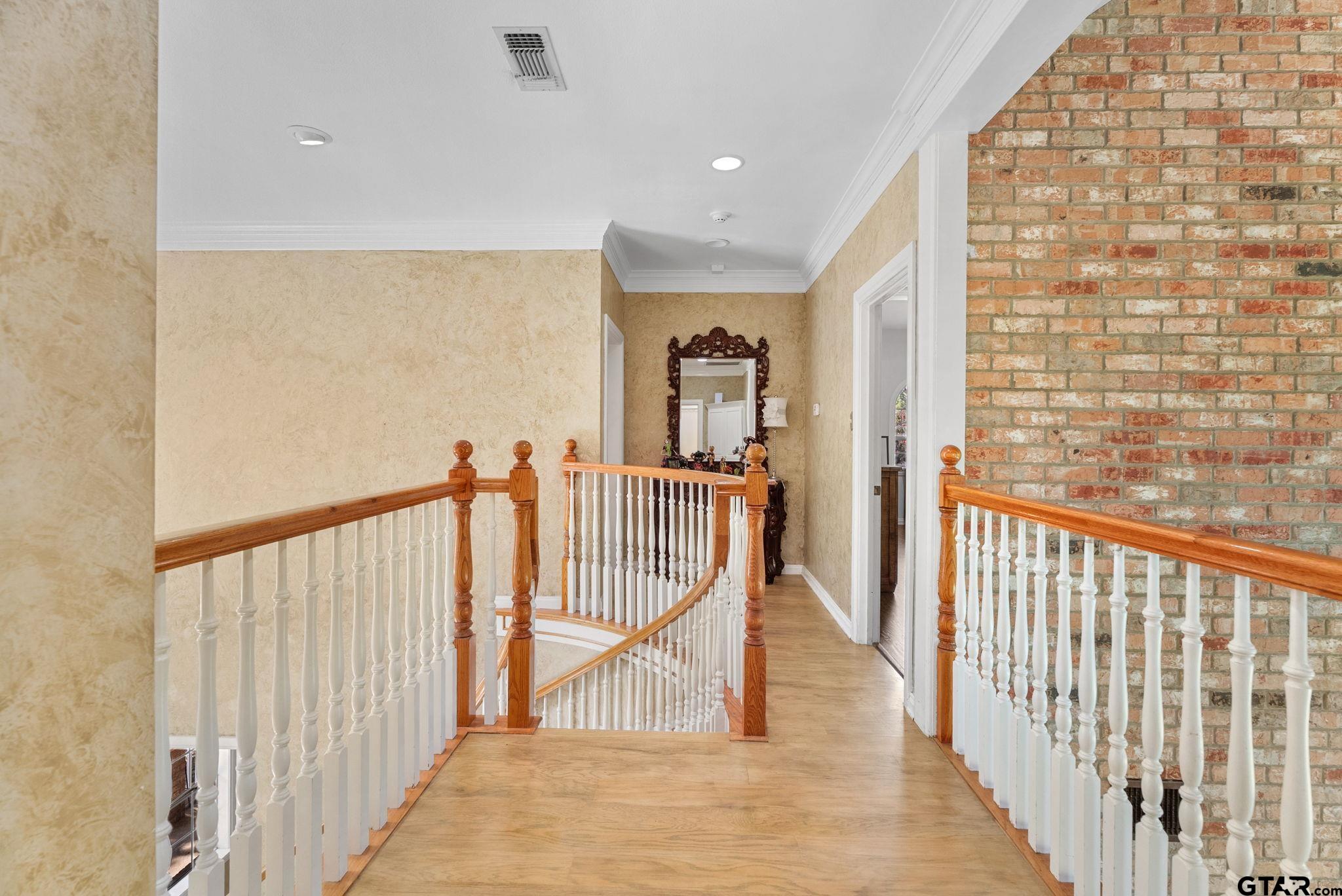 9040 County Road 3600