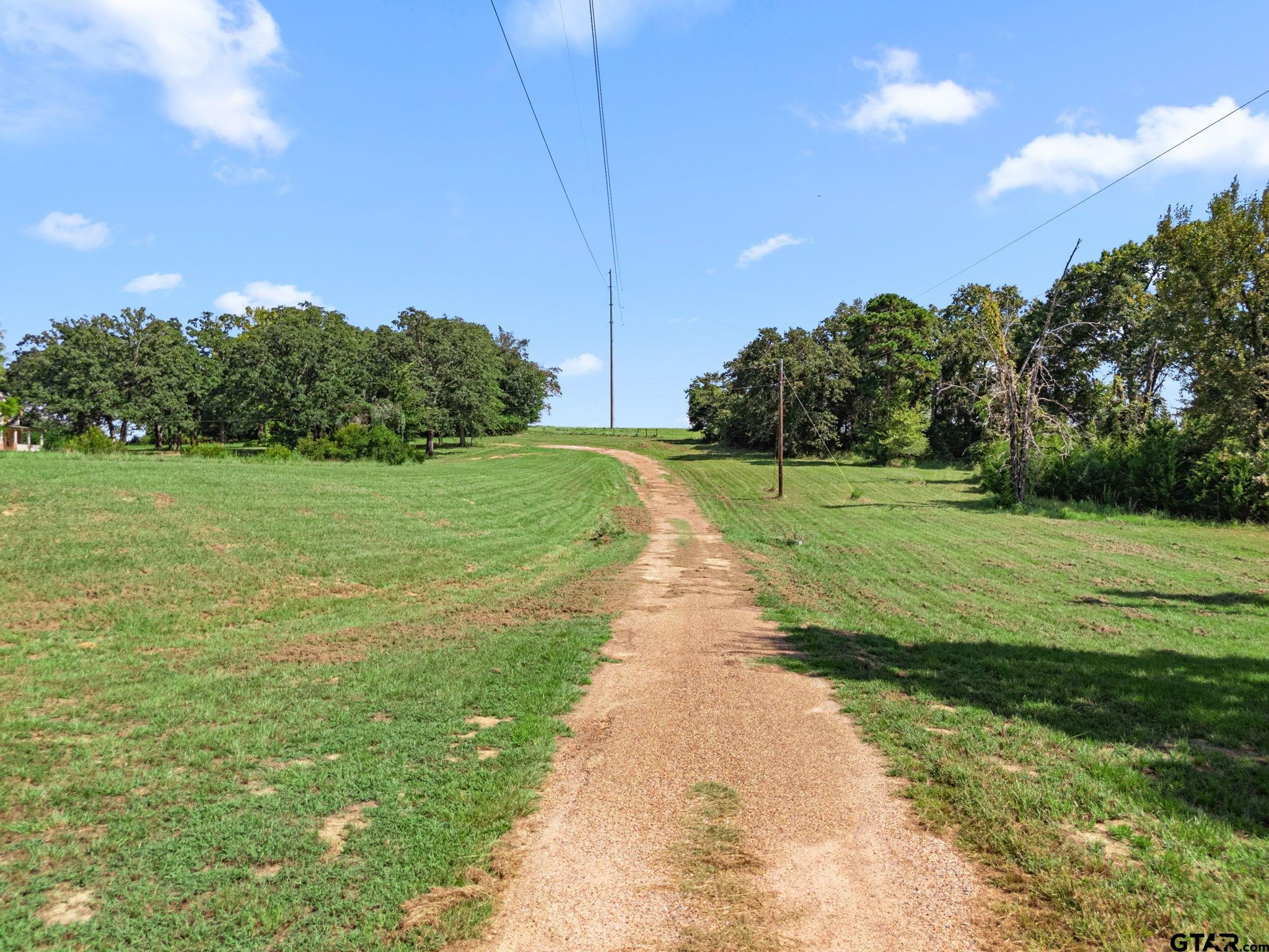 9040 County Road 3600