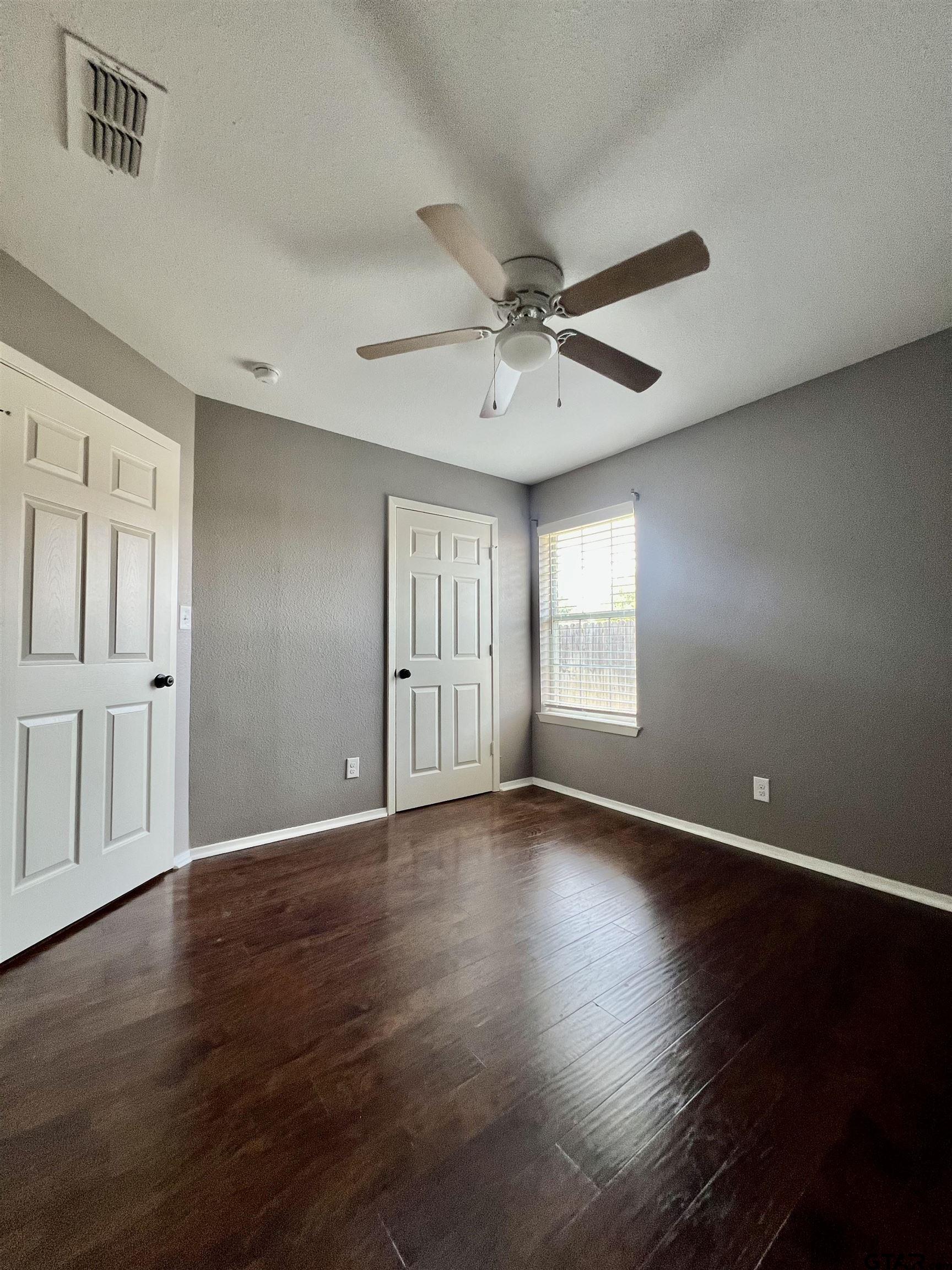 1124 Woodlands Park Dr.