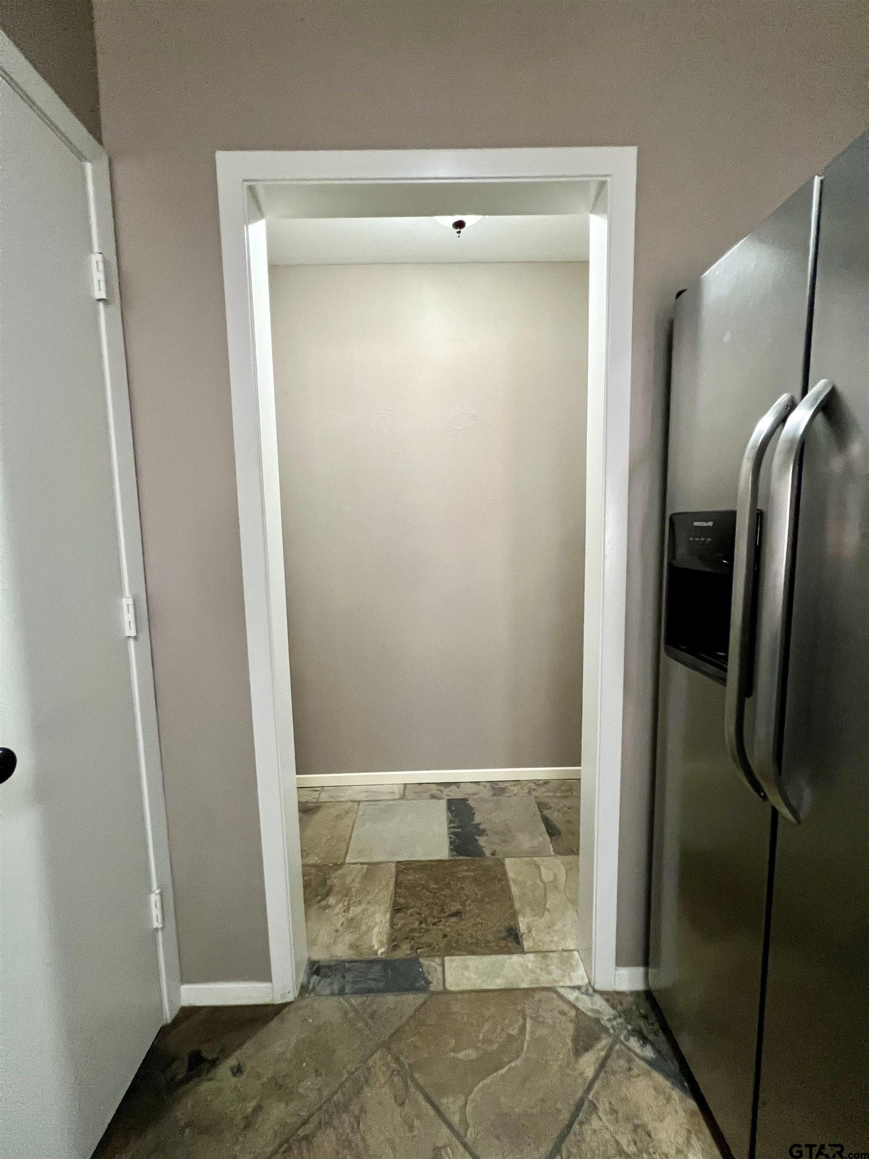 1124 Woodlands Park Dr.