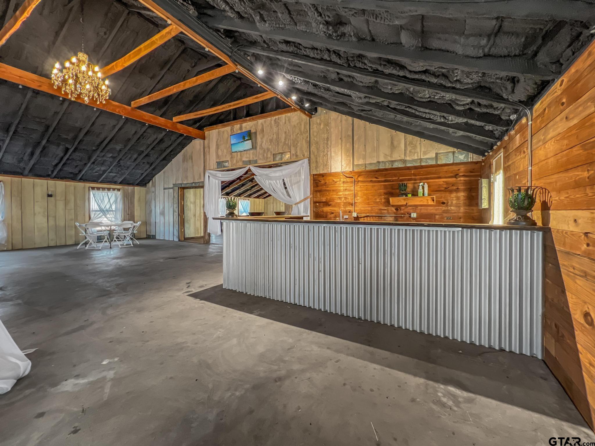 1210 VZ County Road 2316