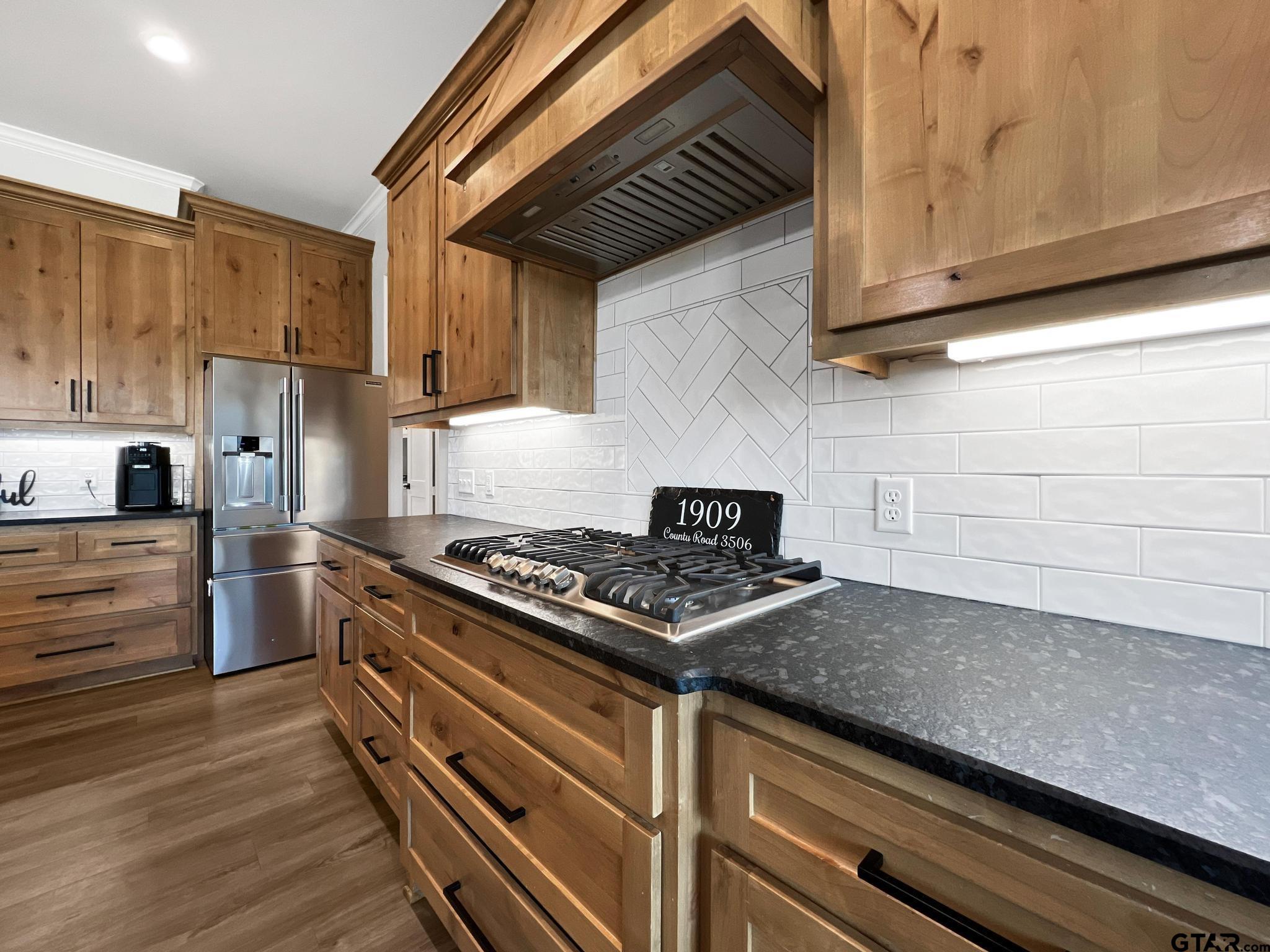 1909 County Road 3506