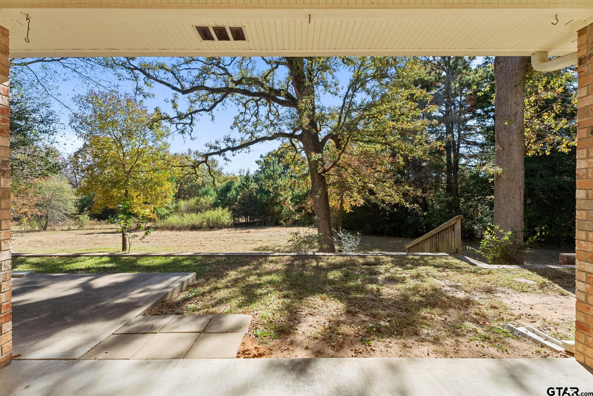 12900 Winding Oak