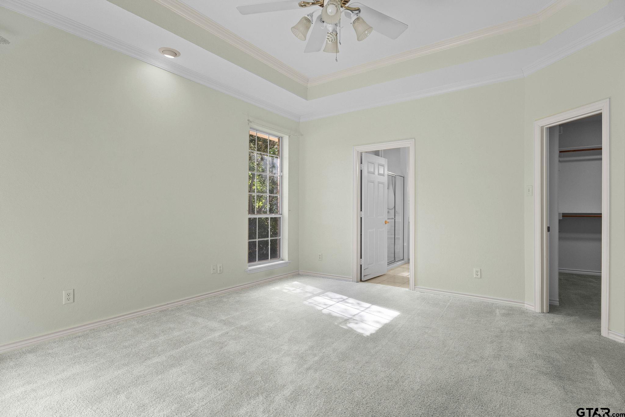 12900 Winding Oak