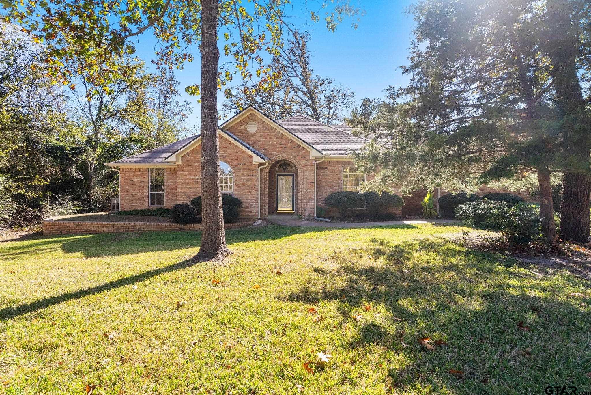 12900 Winding Oak