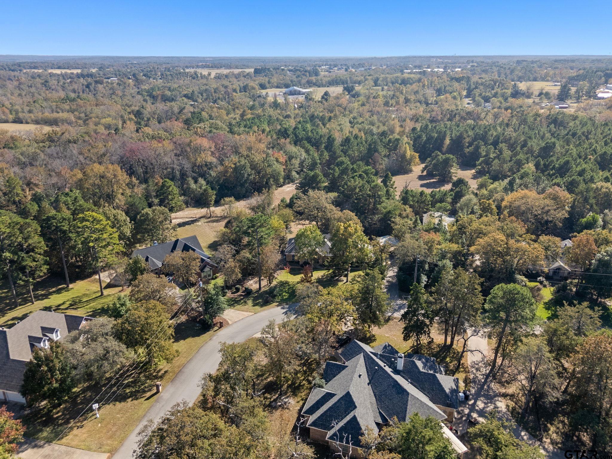 12900 Winding Oak