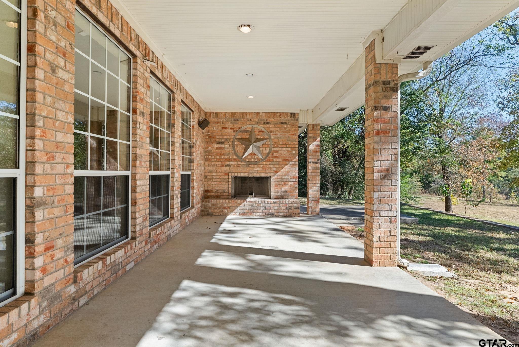 12900 Winding Oak