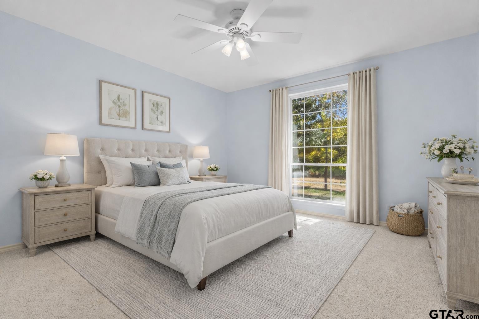 12900 Winding Oak