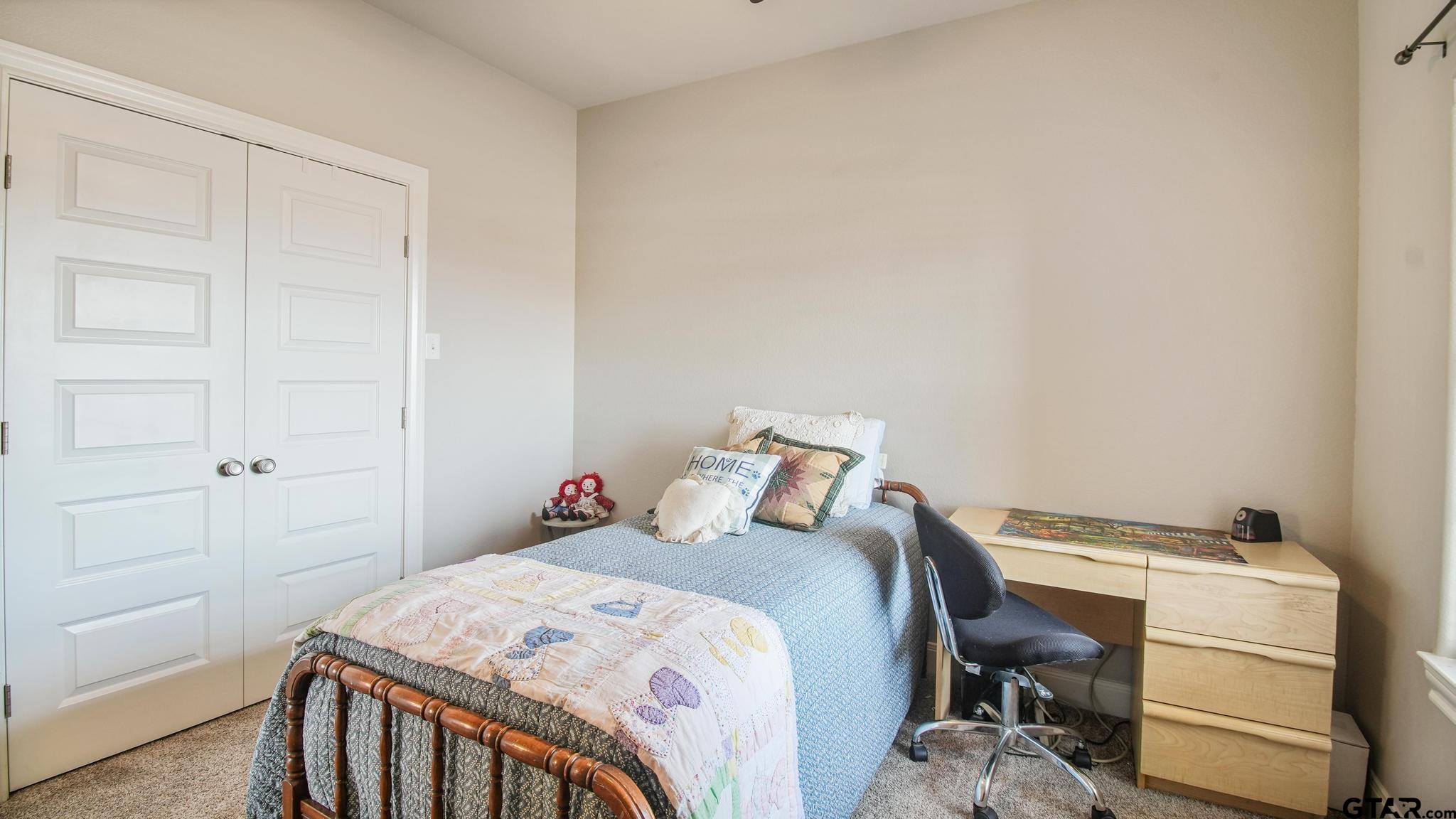 129 Oak Springs Loop
