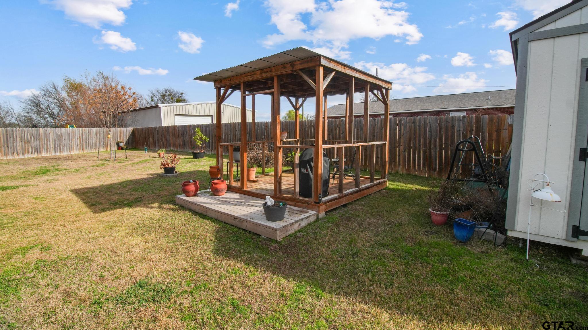 129 Oak Springs Loop