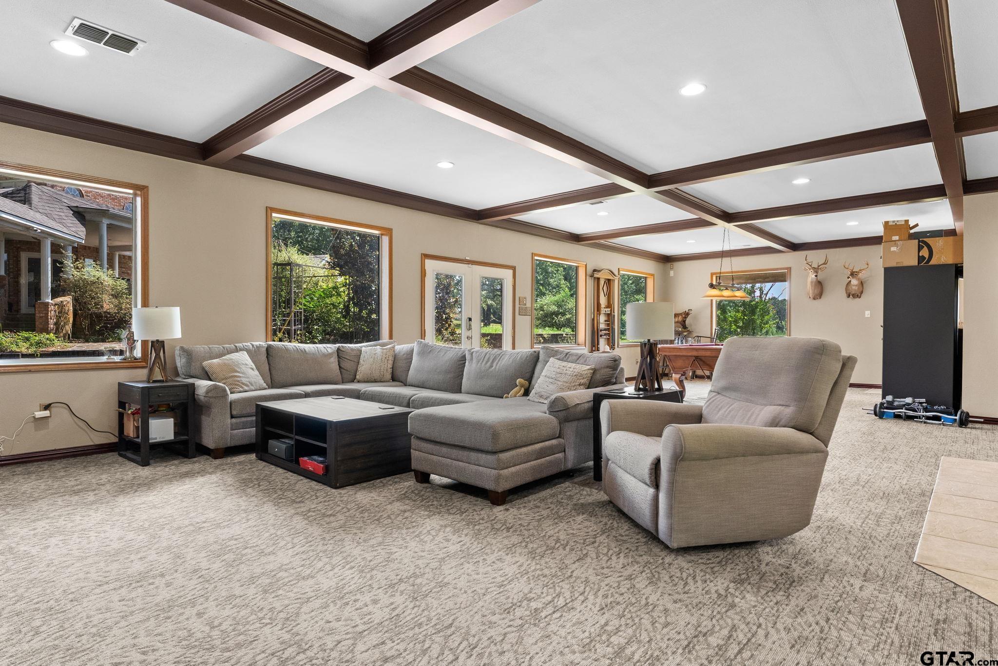 9040 County Road 3600