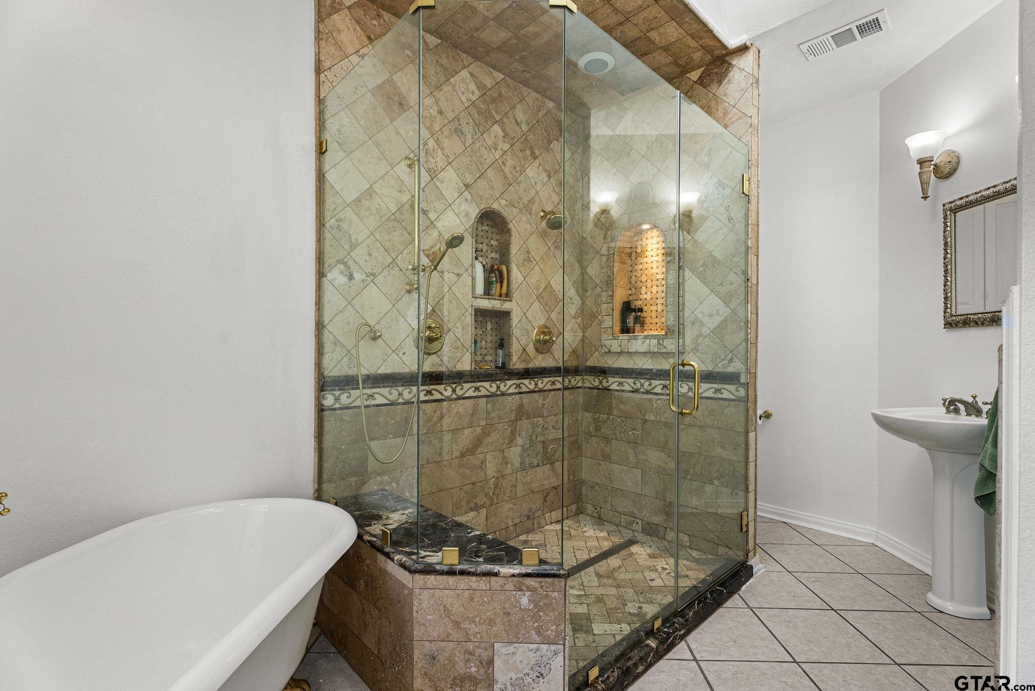 9040 County Road 3600