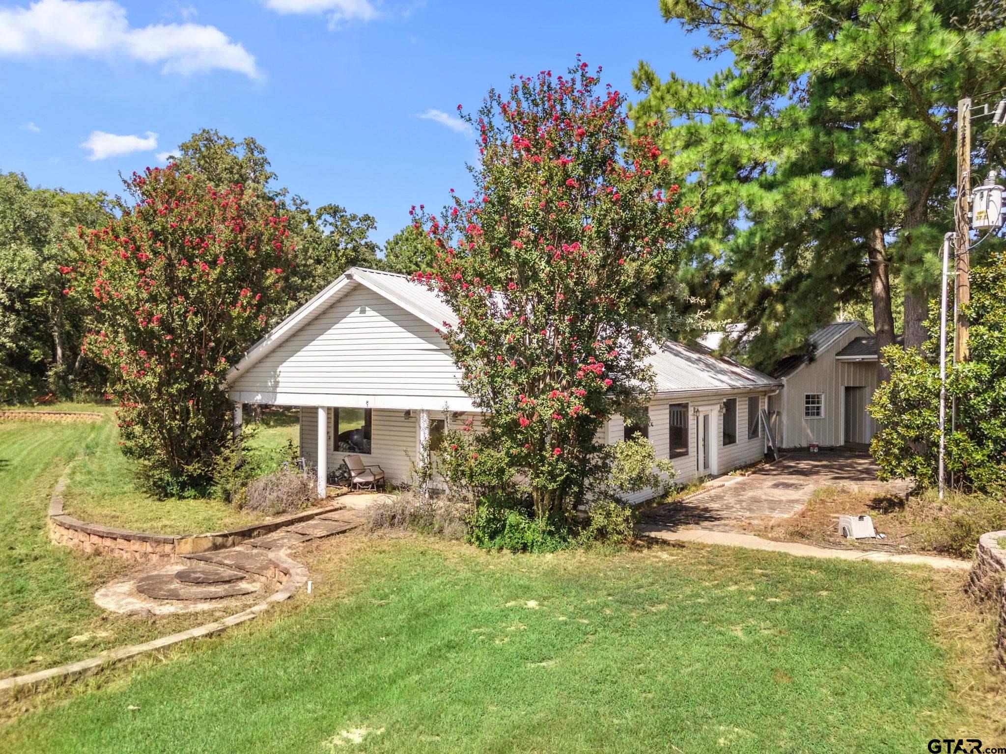 9040 County Road 3600