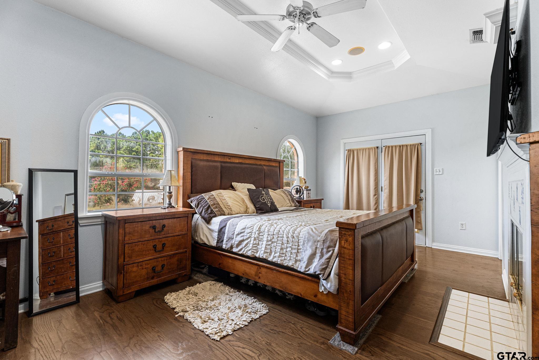 9040 County Road 3600