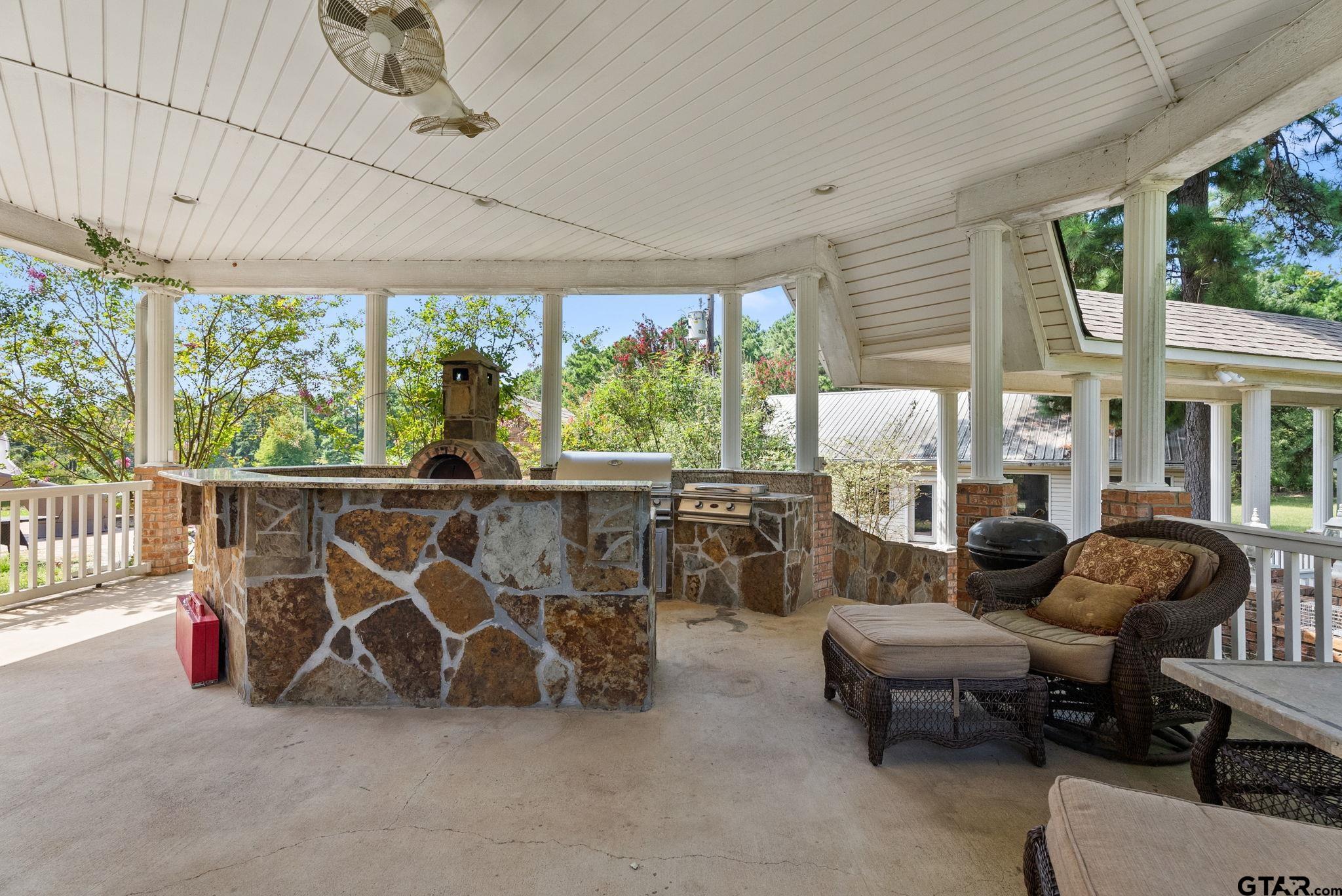 9040 County Road 3600