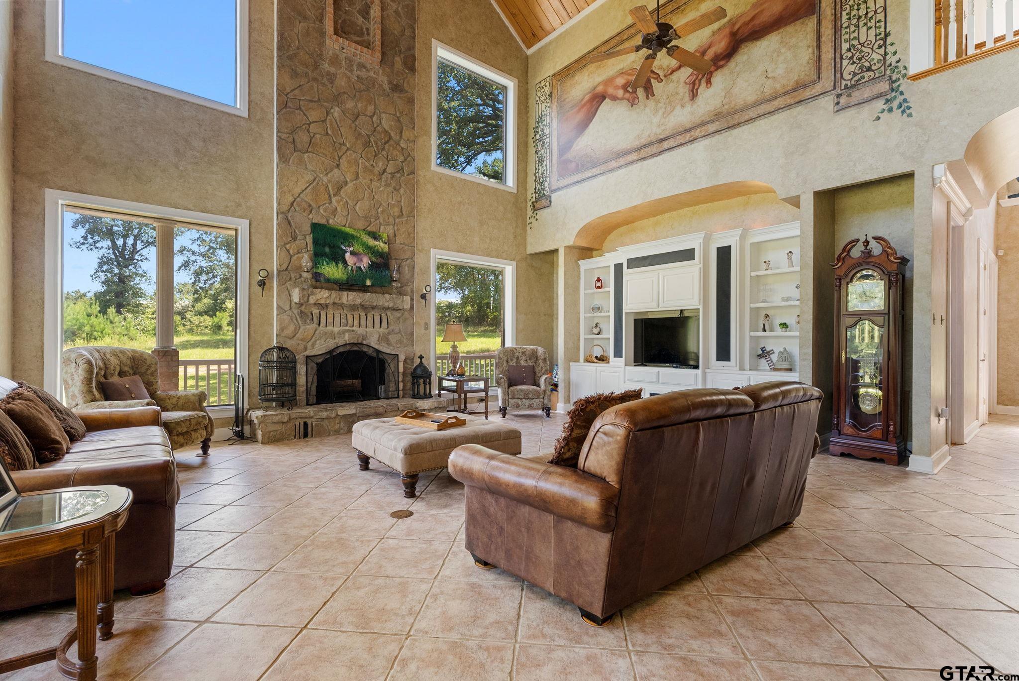 9040 County Road 3600