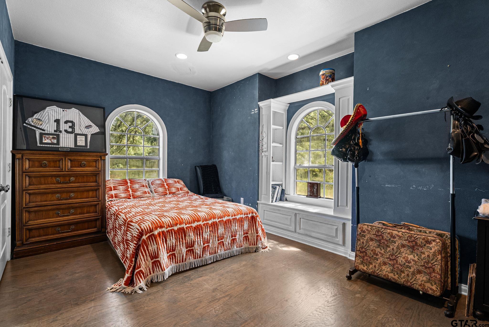 9040 County Road 3600