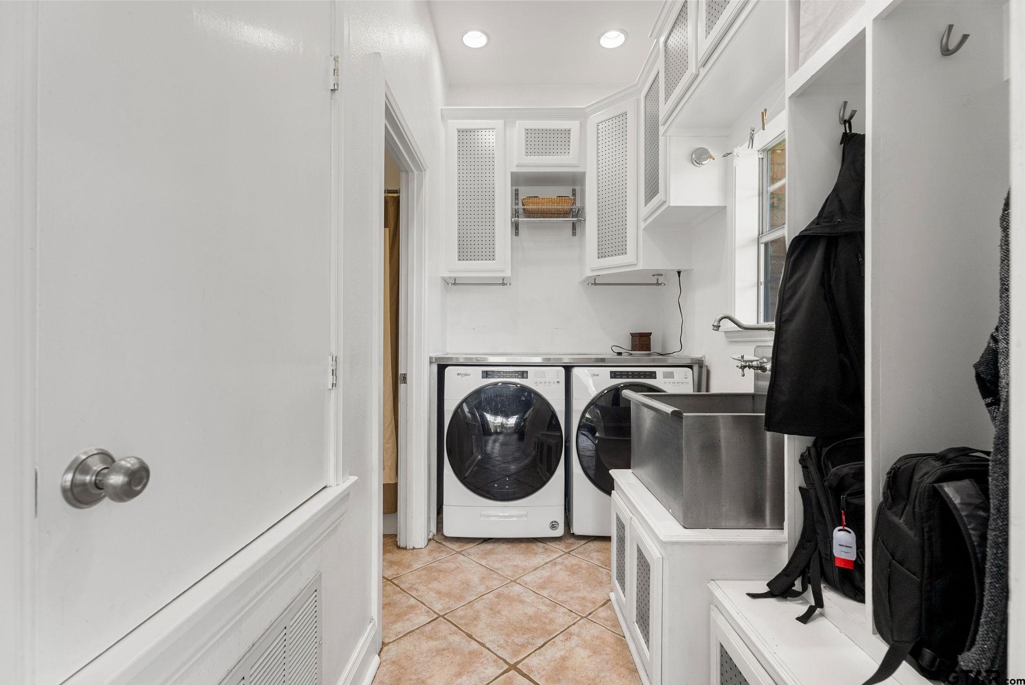 9040 County Road 3600