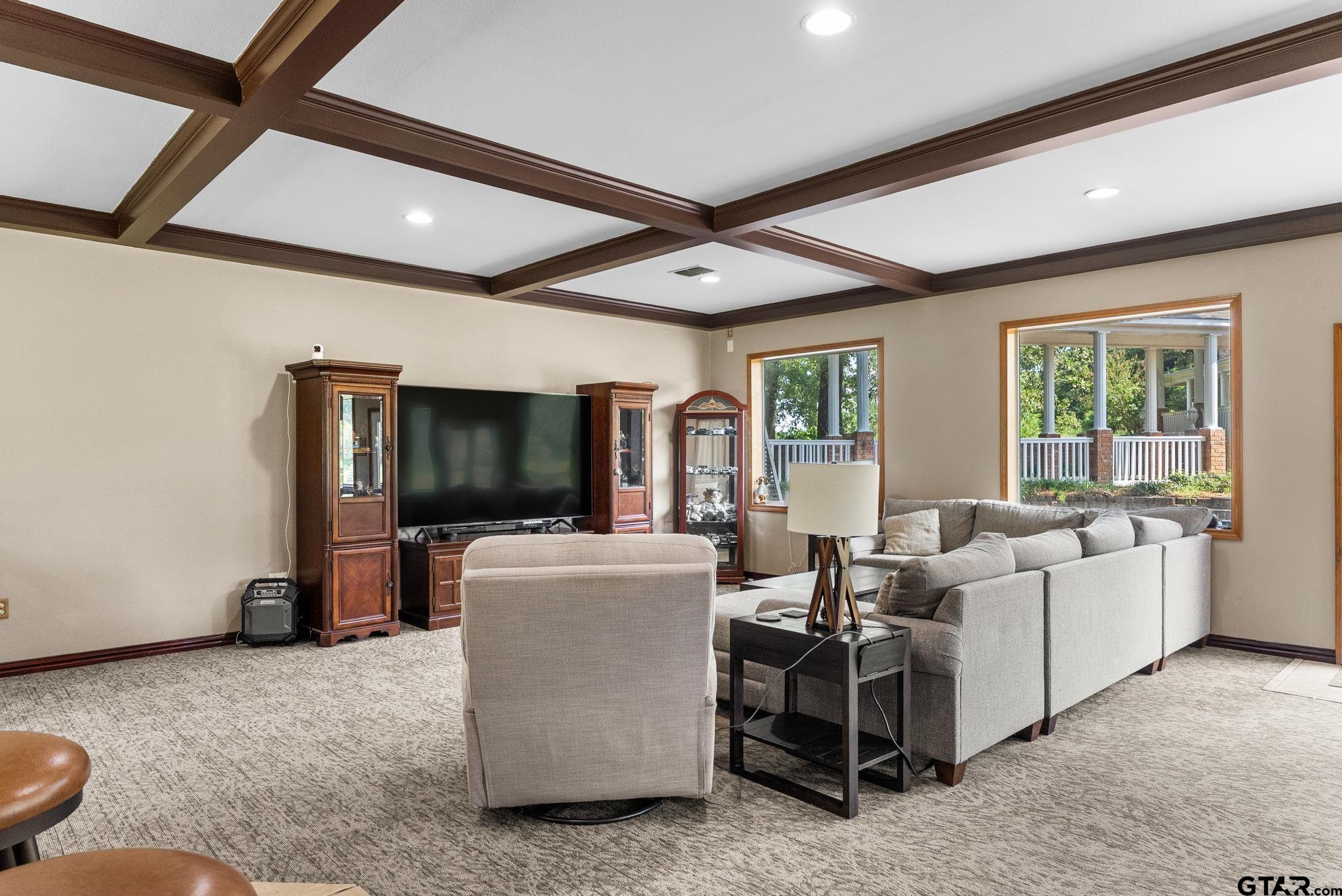 9040 County Road 3600