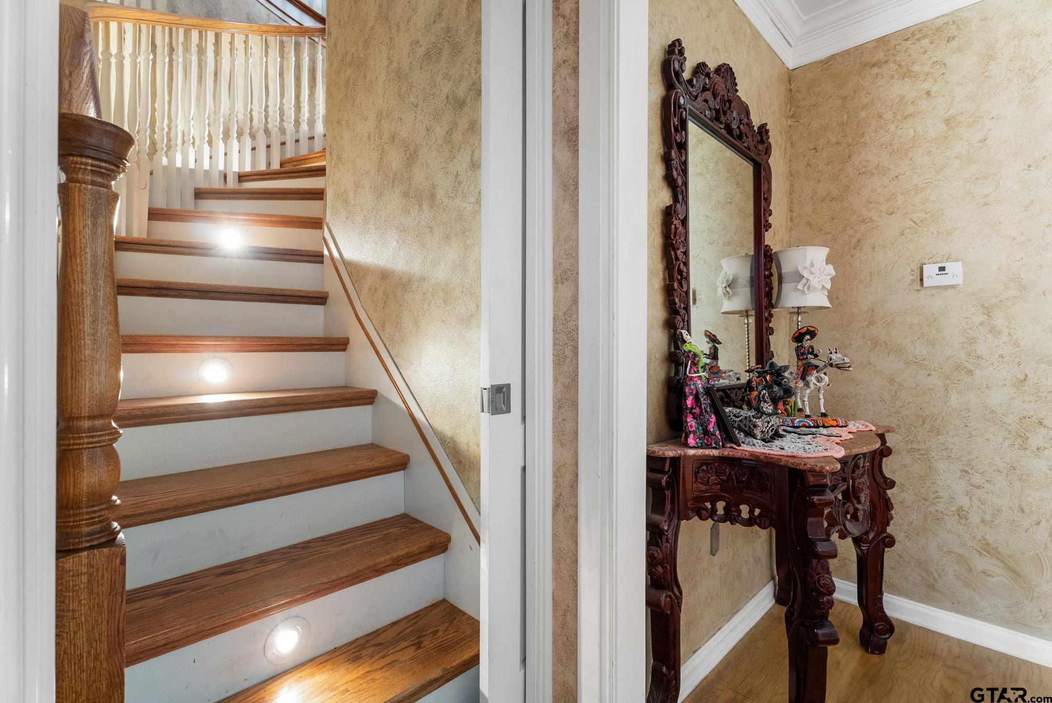 9040 County Road 3600