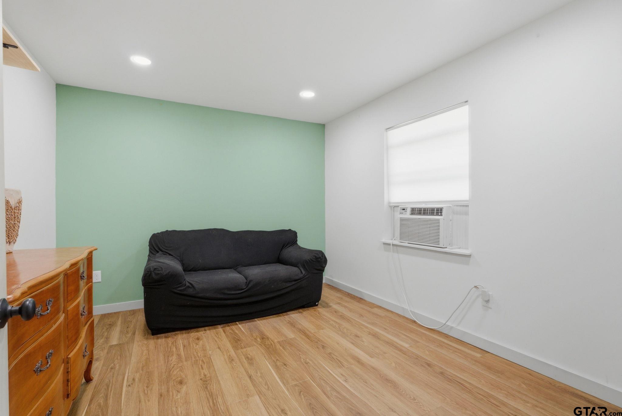 255 County Road 2132