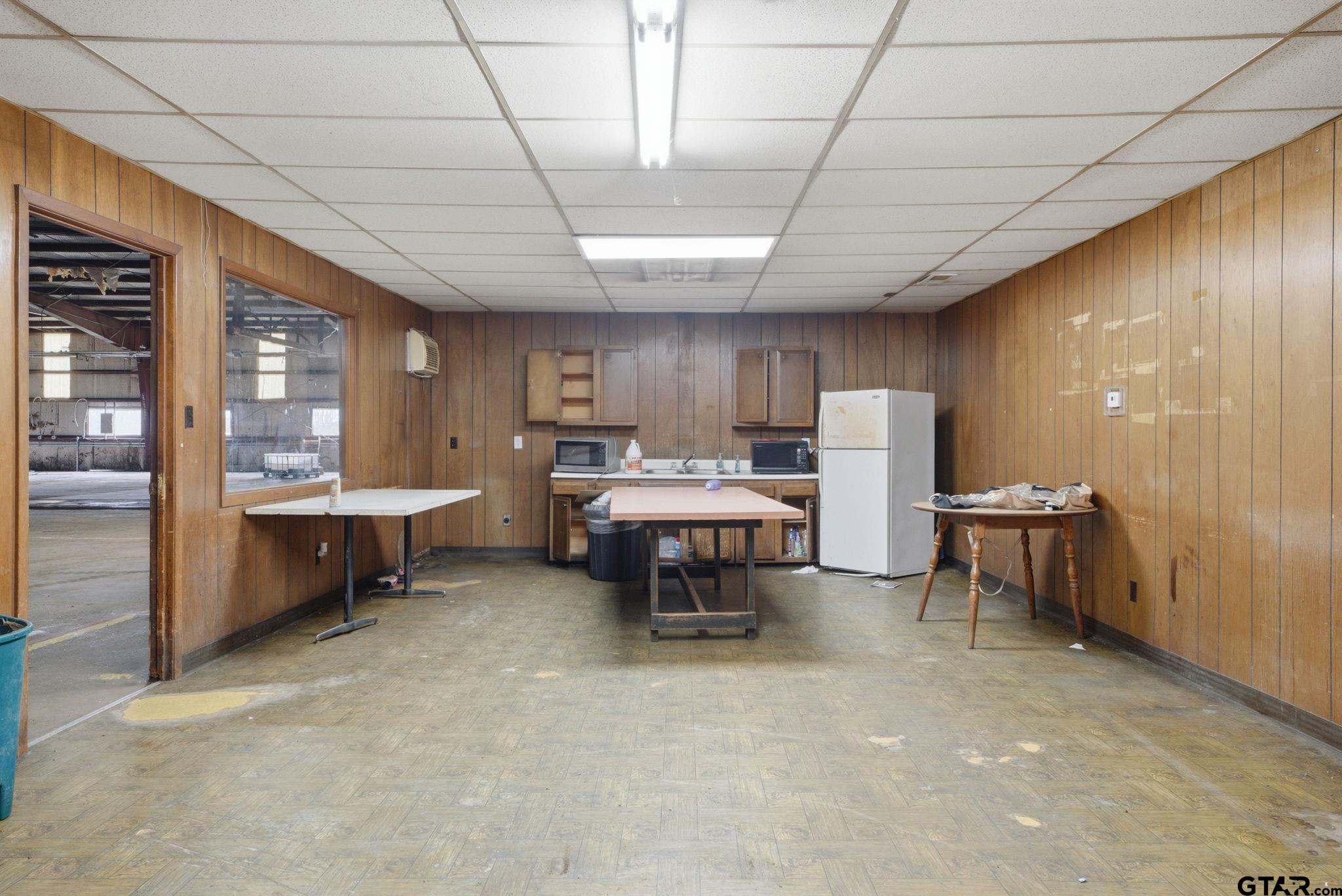 482 S Doctor M Roper Pkwy