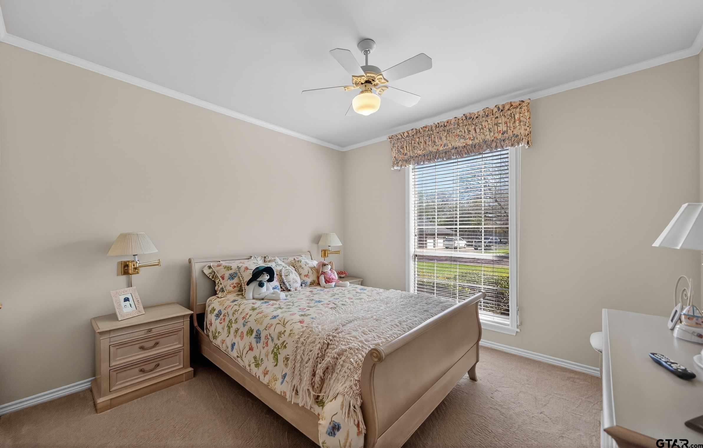 1106 Lonnie Dr
