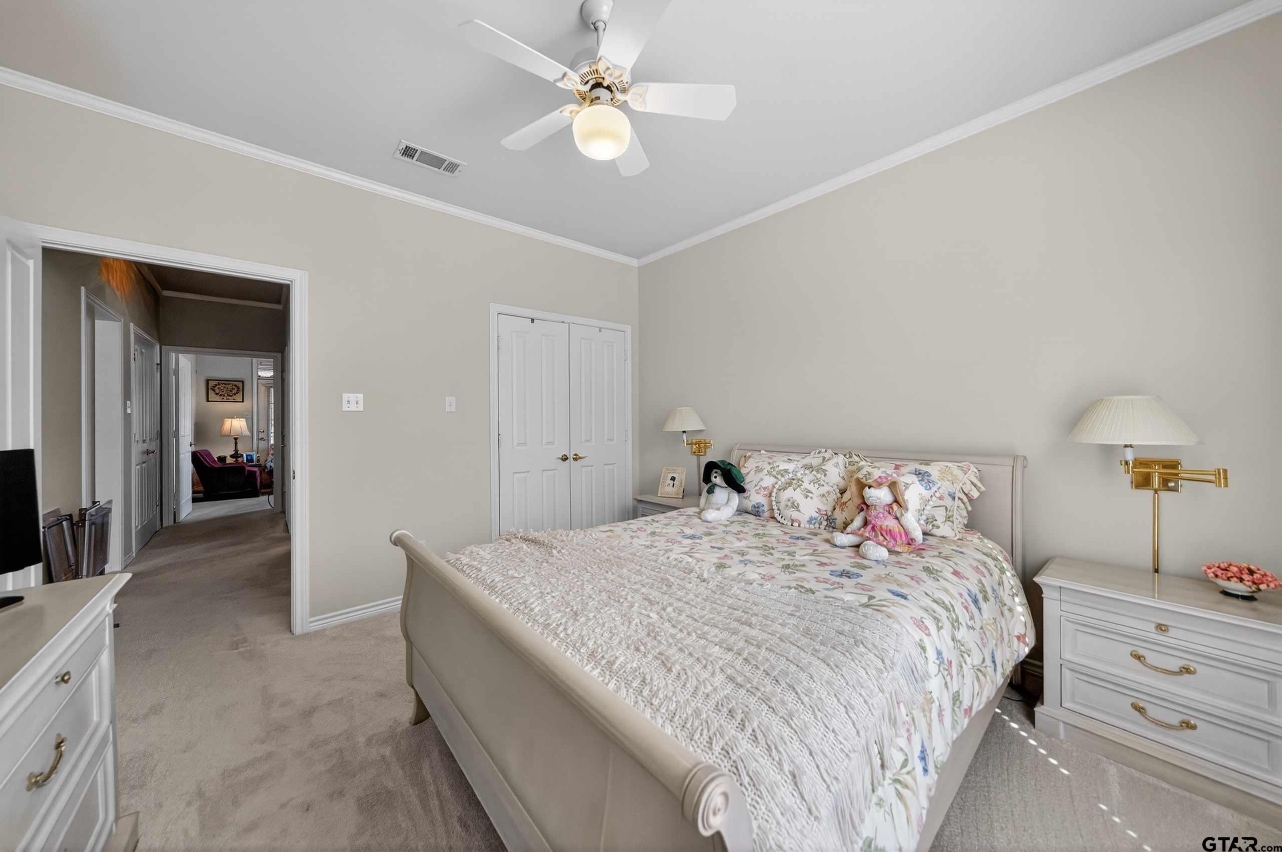 1106 Lonnie Dr