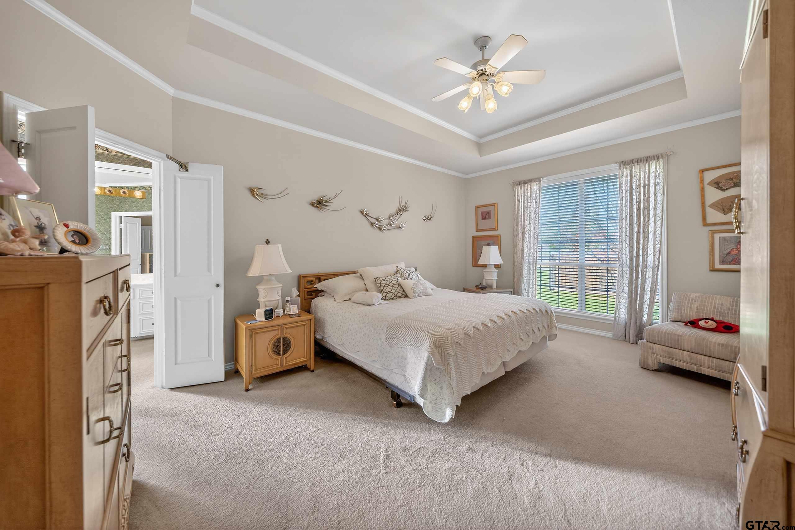 1106 Lonnie Dr