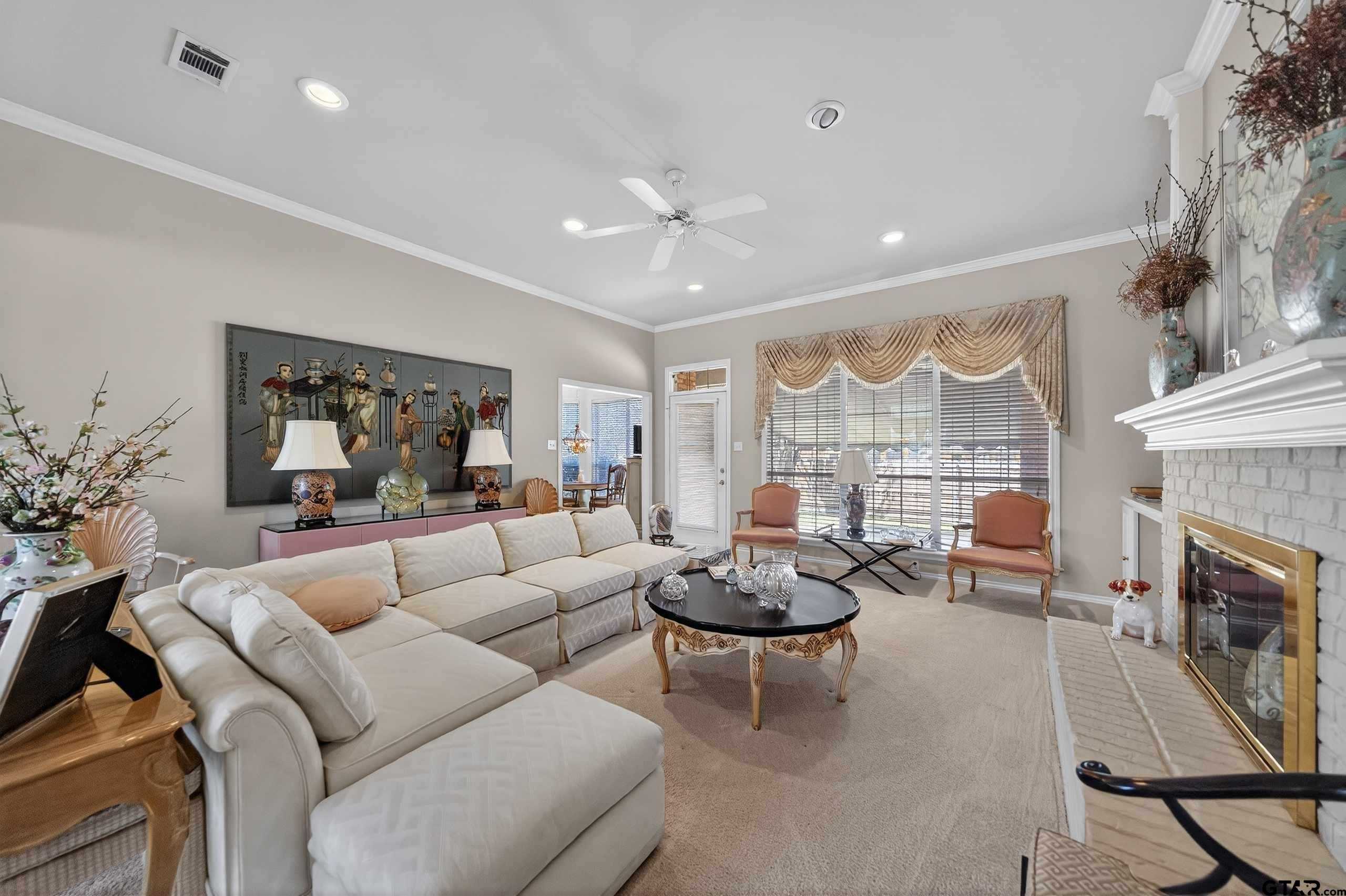 1106 Lonnie Dr