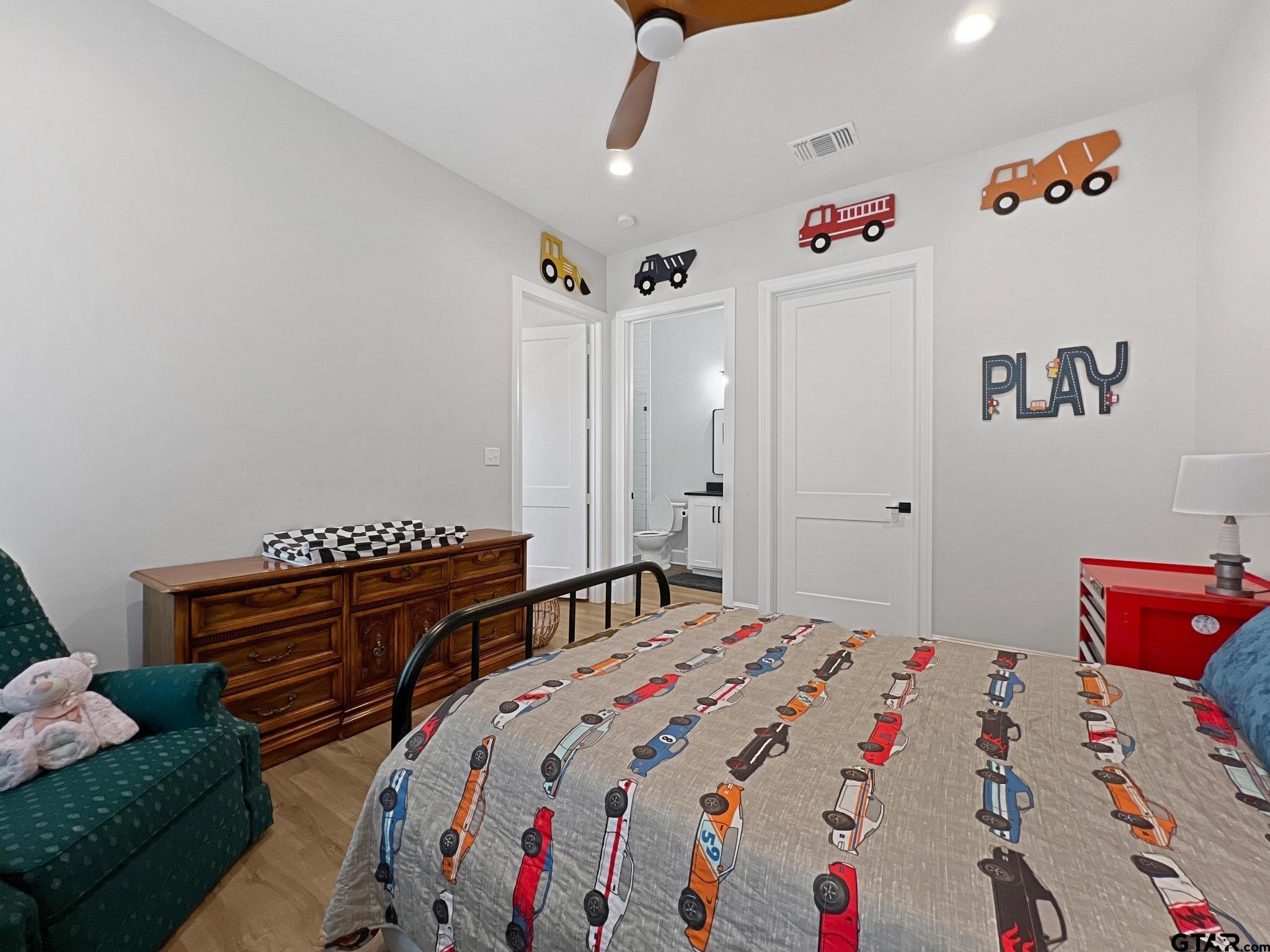 1909 County Road 3506