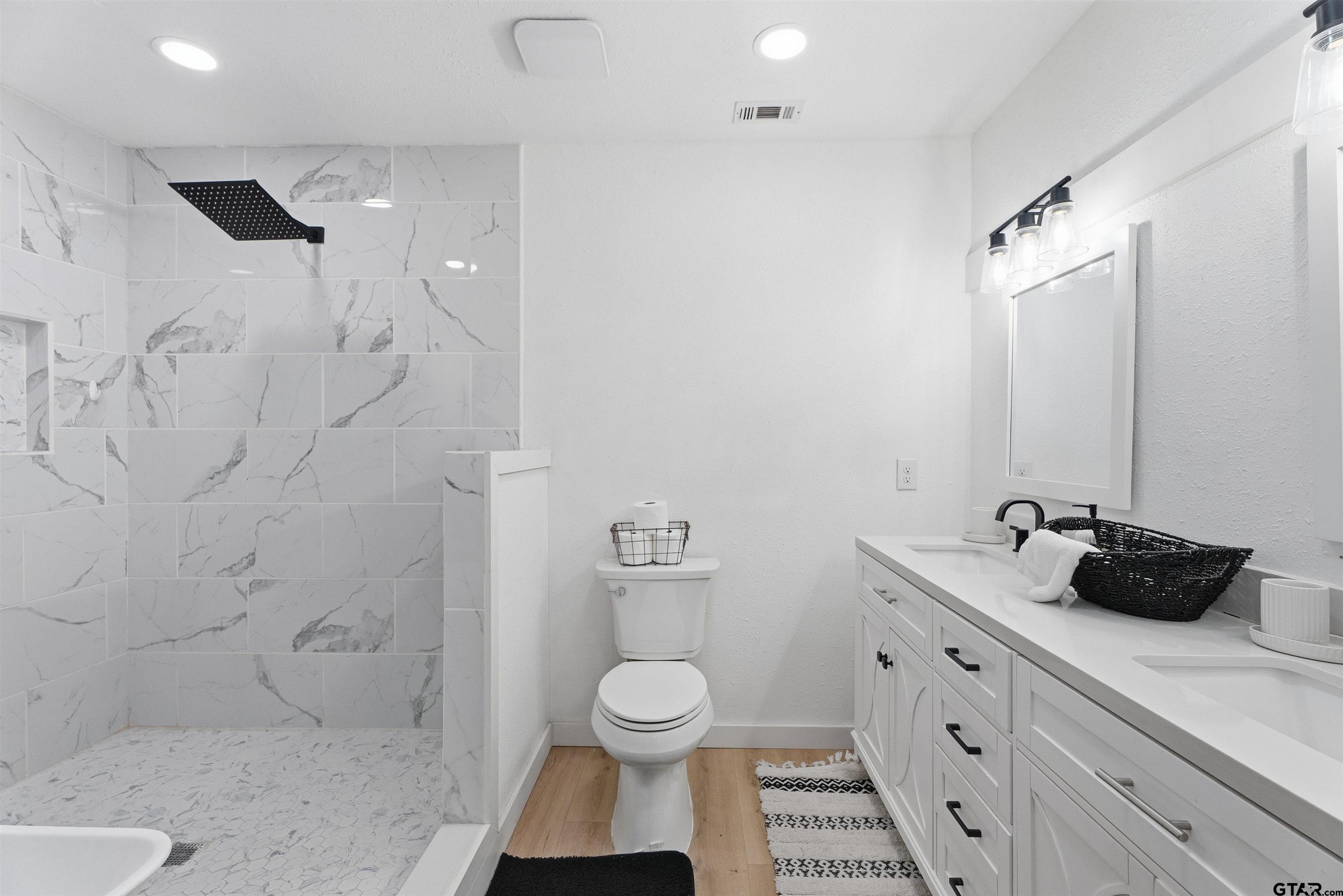 549 County Road 3508