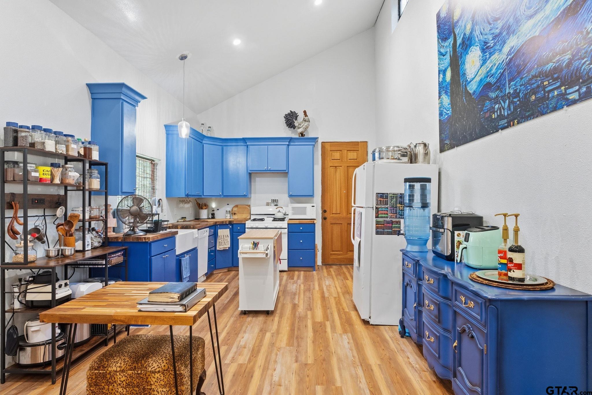 15490 Big Oak Bay Road