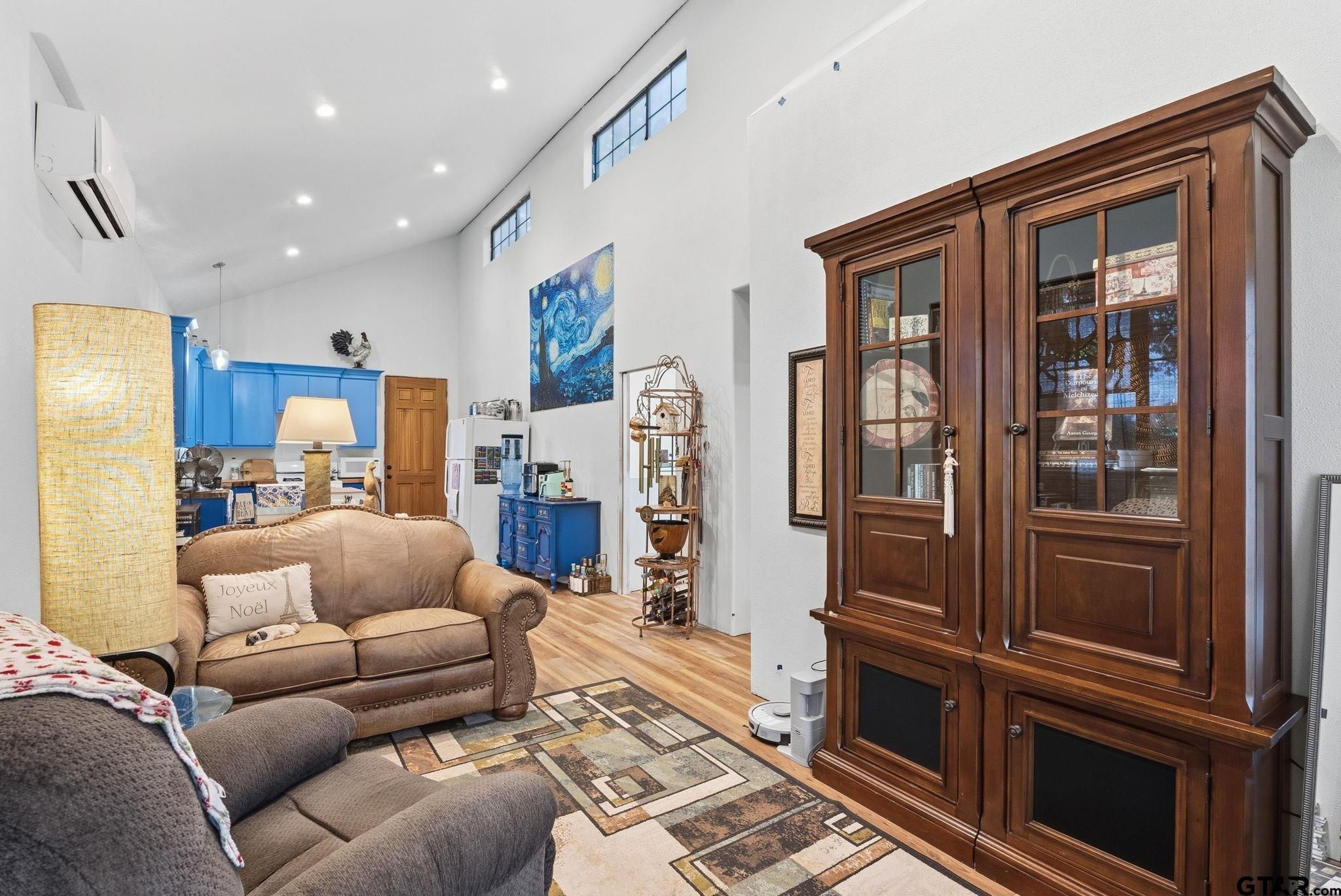 15490 Big Oak Bay Road