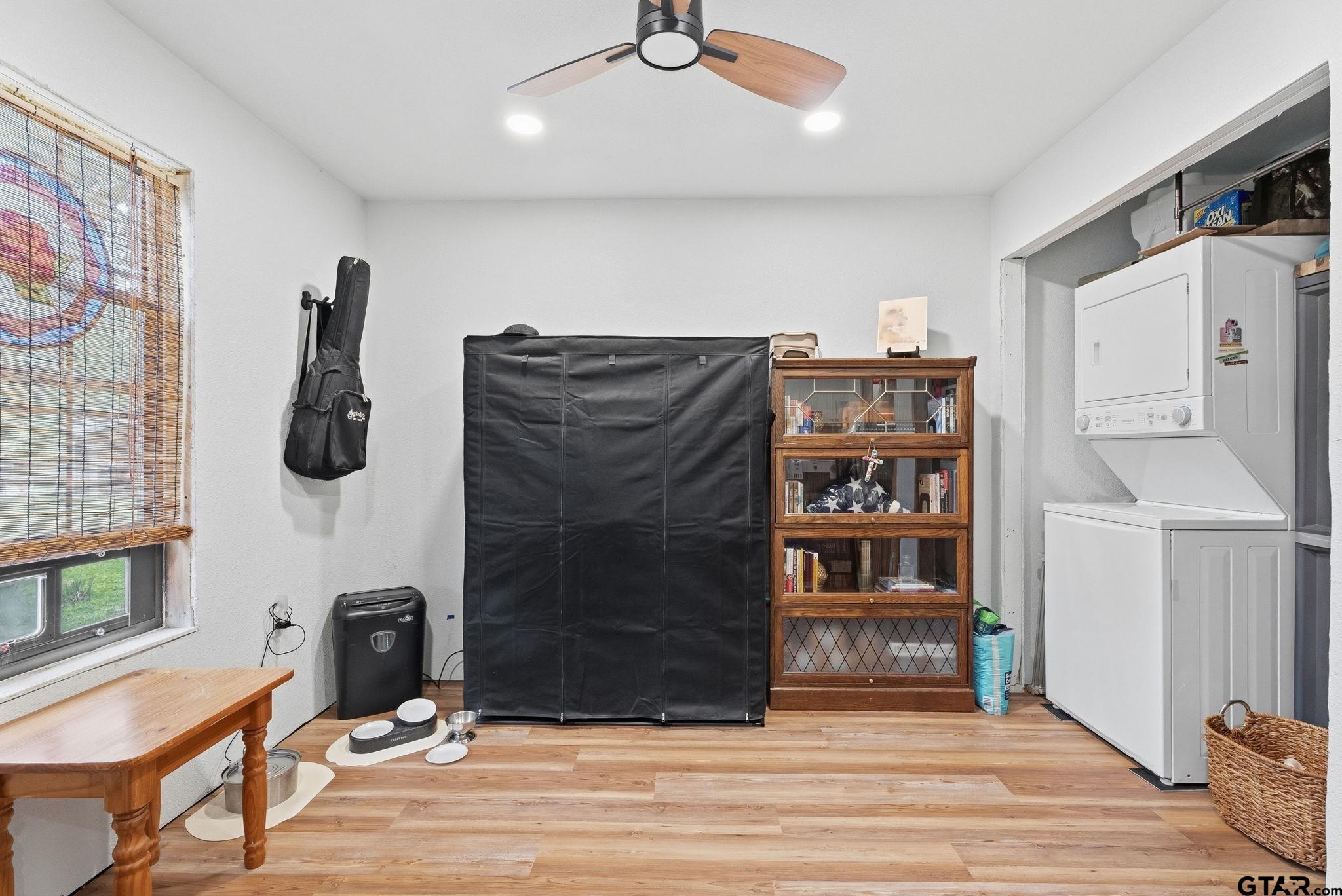 15490 Big Oak Bay Road