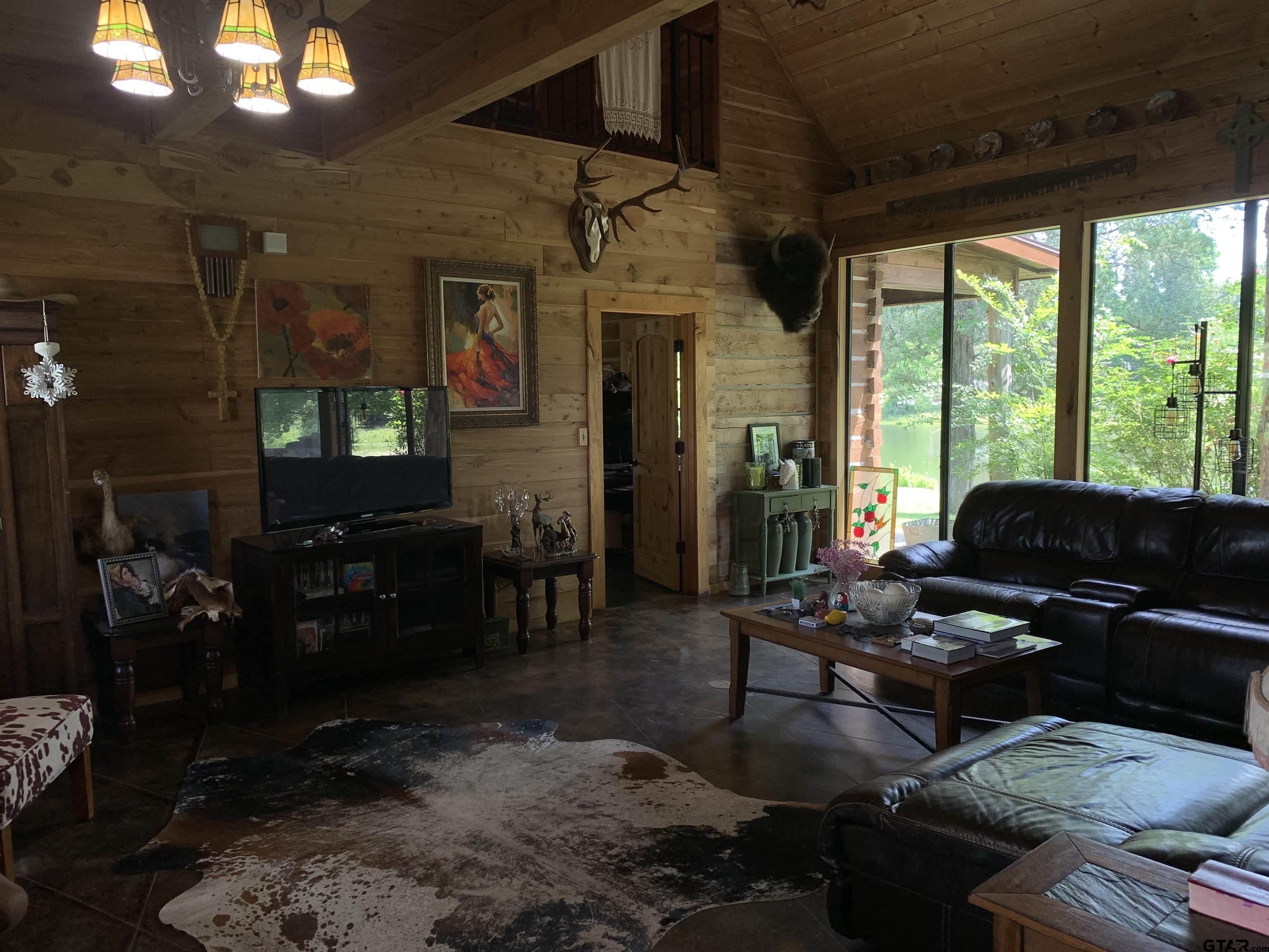 13341 Williams Lake Rd