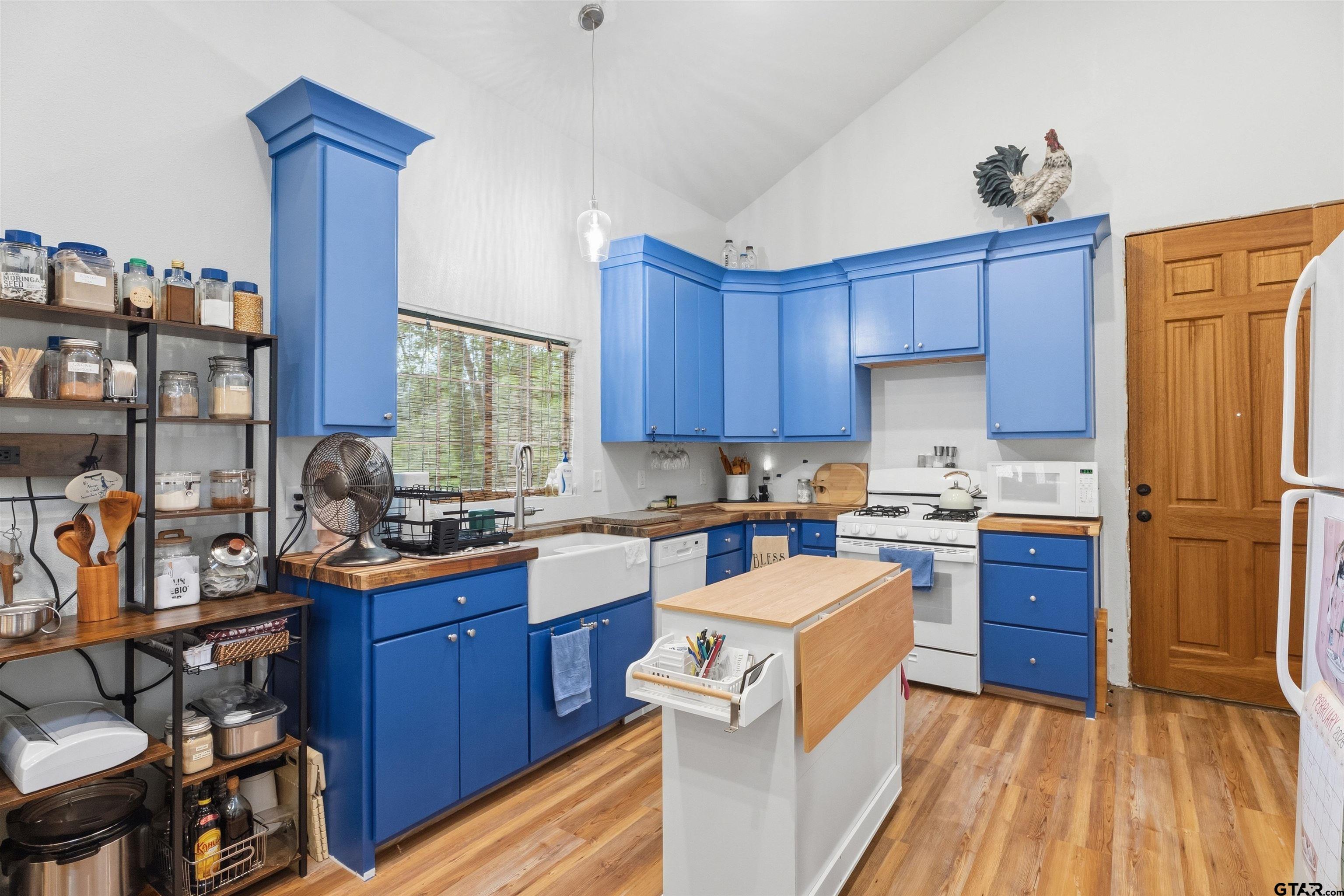 15490 Big Oak Bay