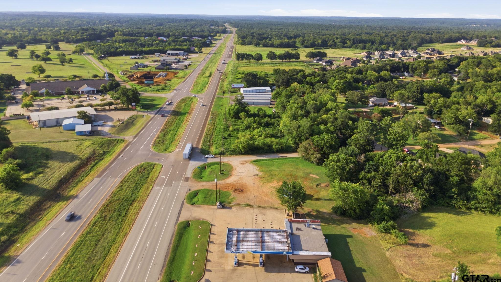 320 N Doctor M Roper US 69