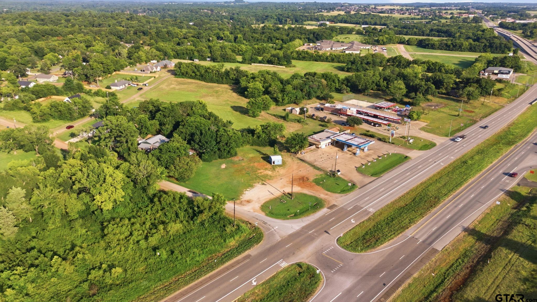 320 N Doctor M Roper US 69