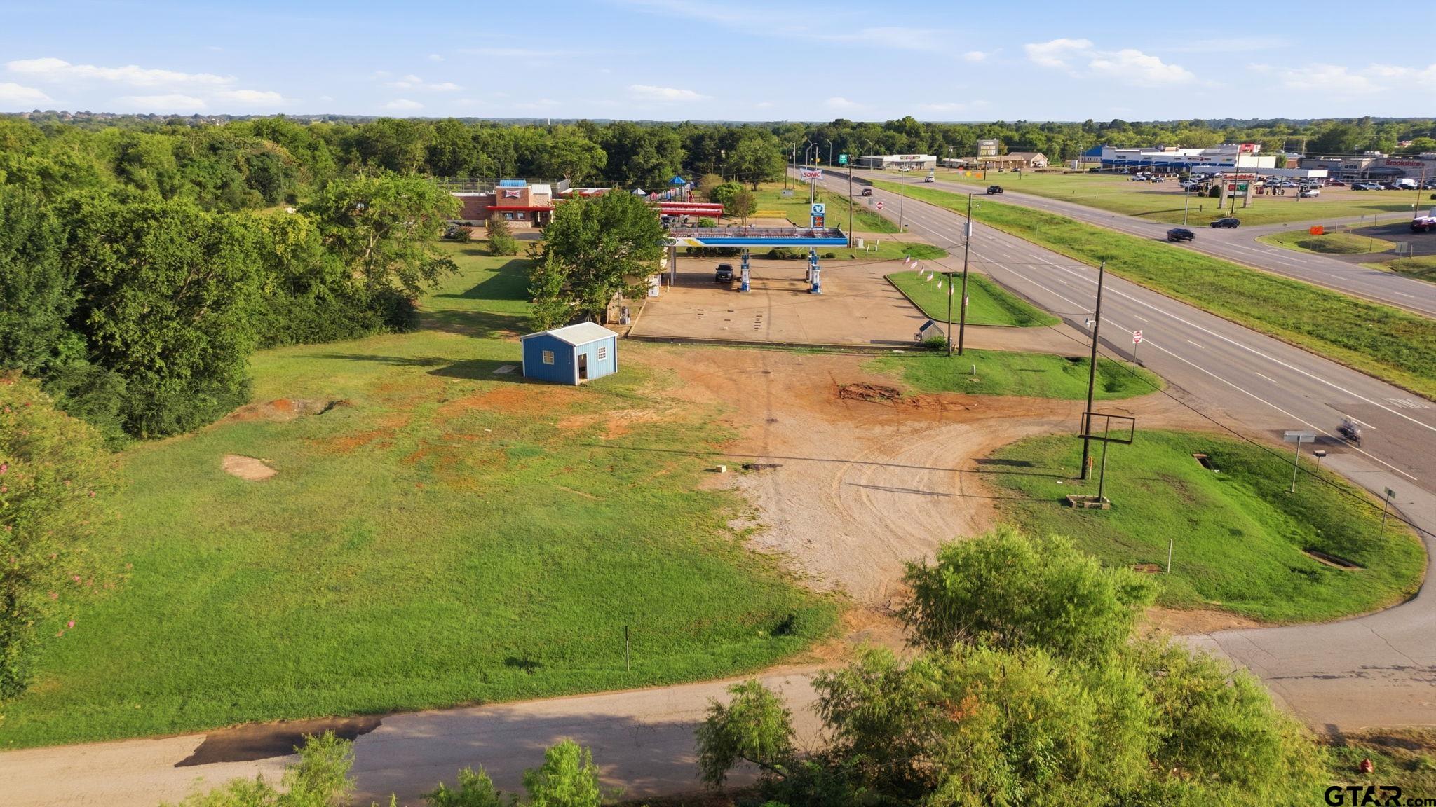 320 N Doctor M Roper US 69