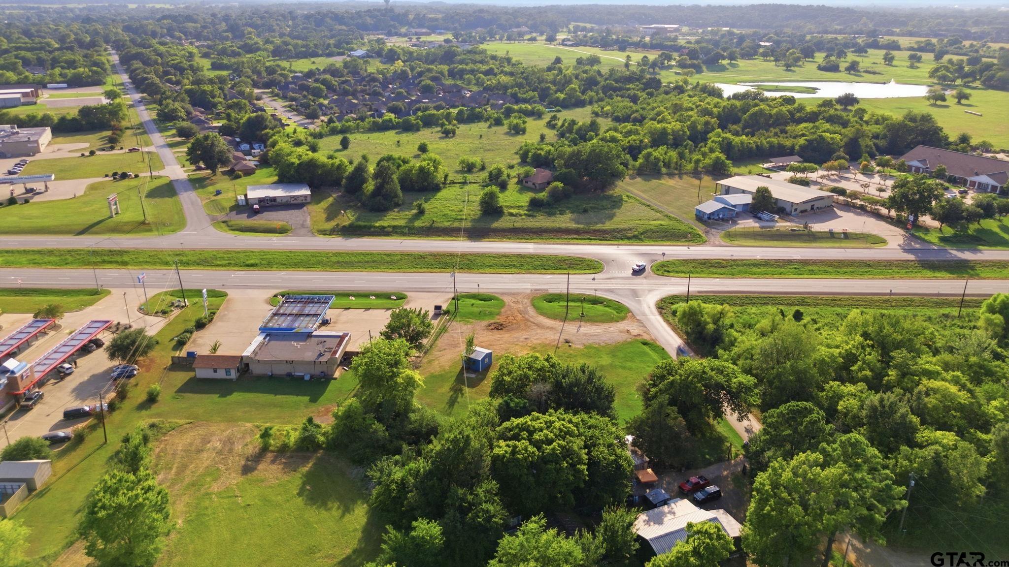 320 N Doctor M Roper US 69
