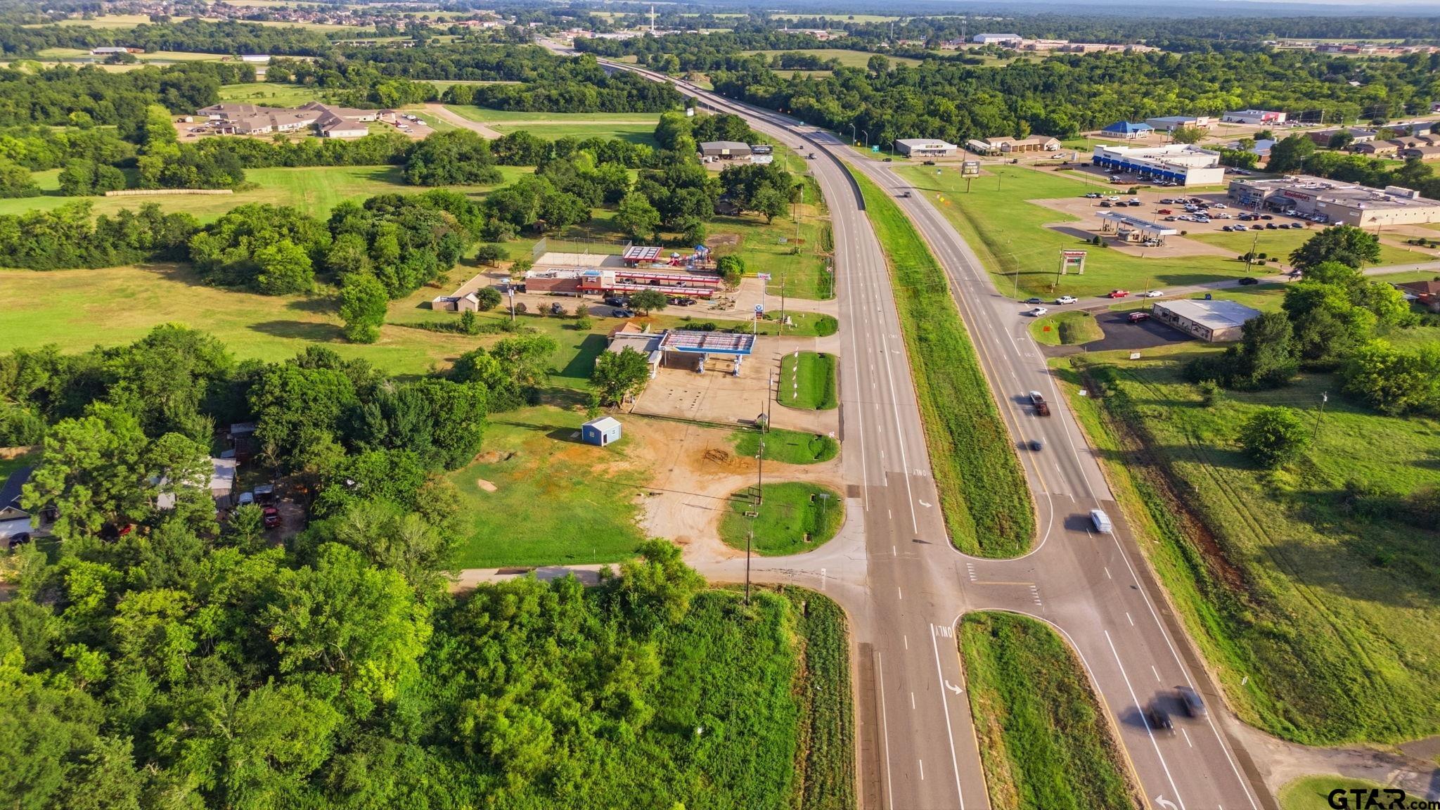 320 N Doctor M Roper US 69
