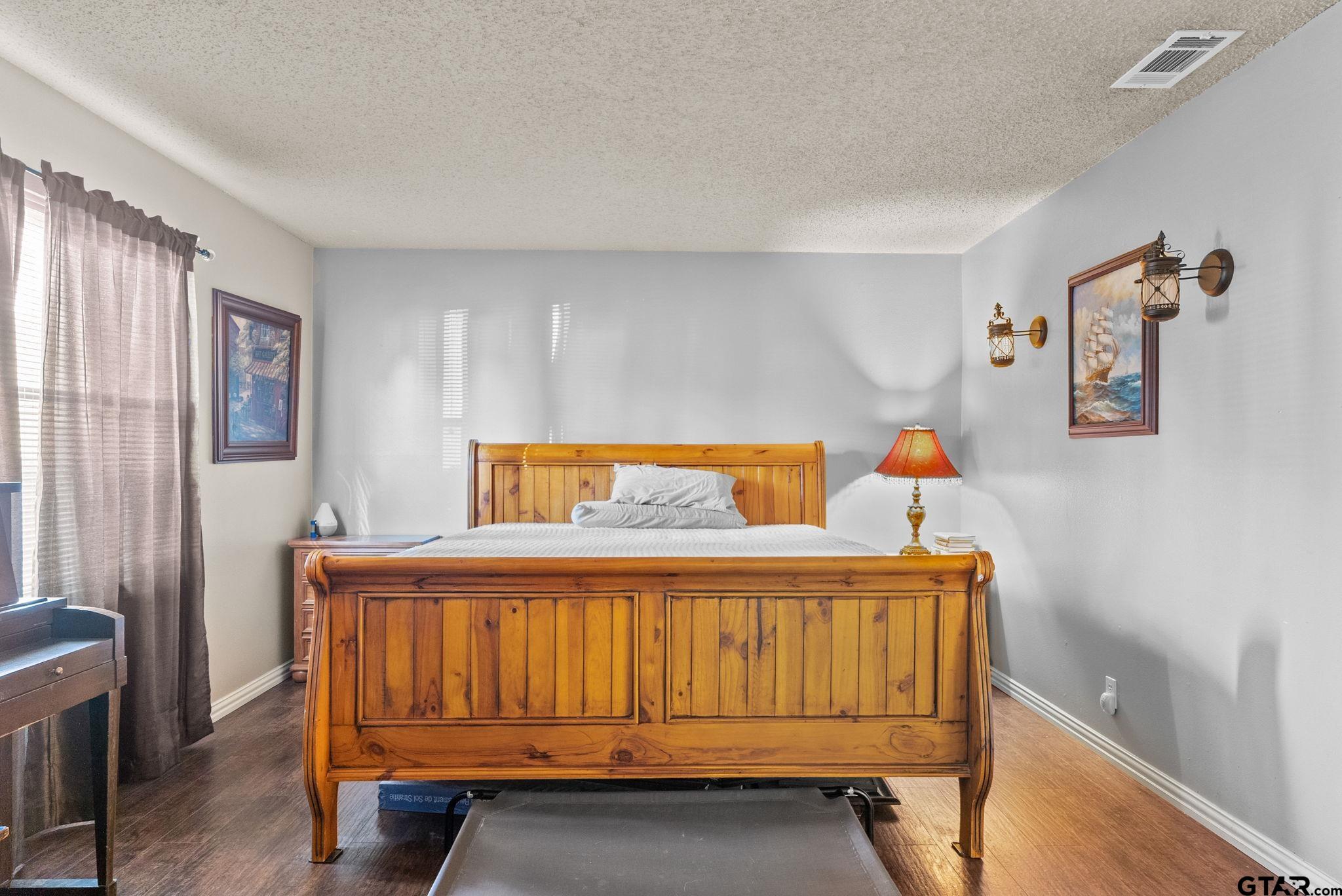 1505 Glenwood