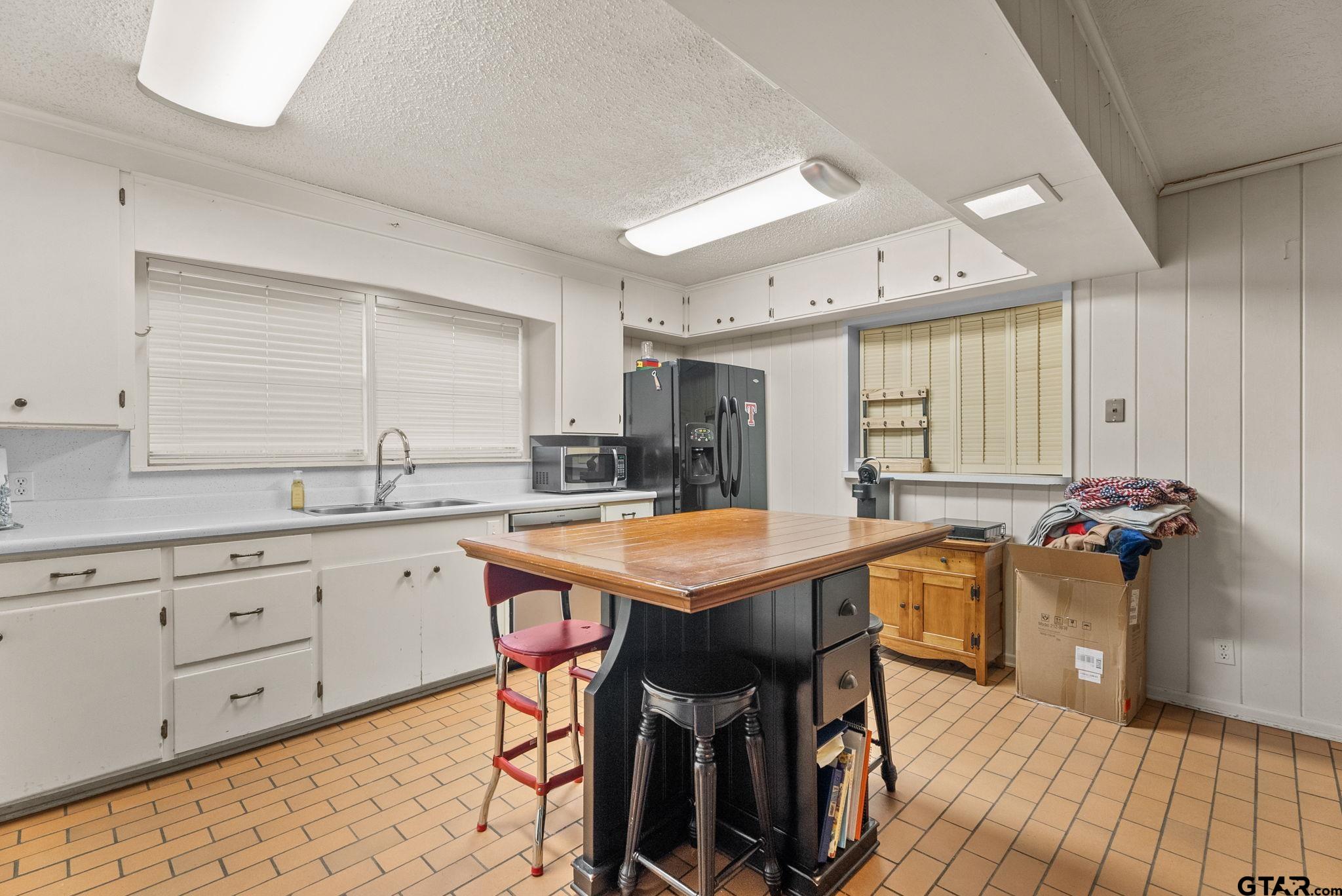 1505 Glenwood