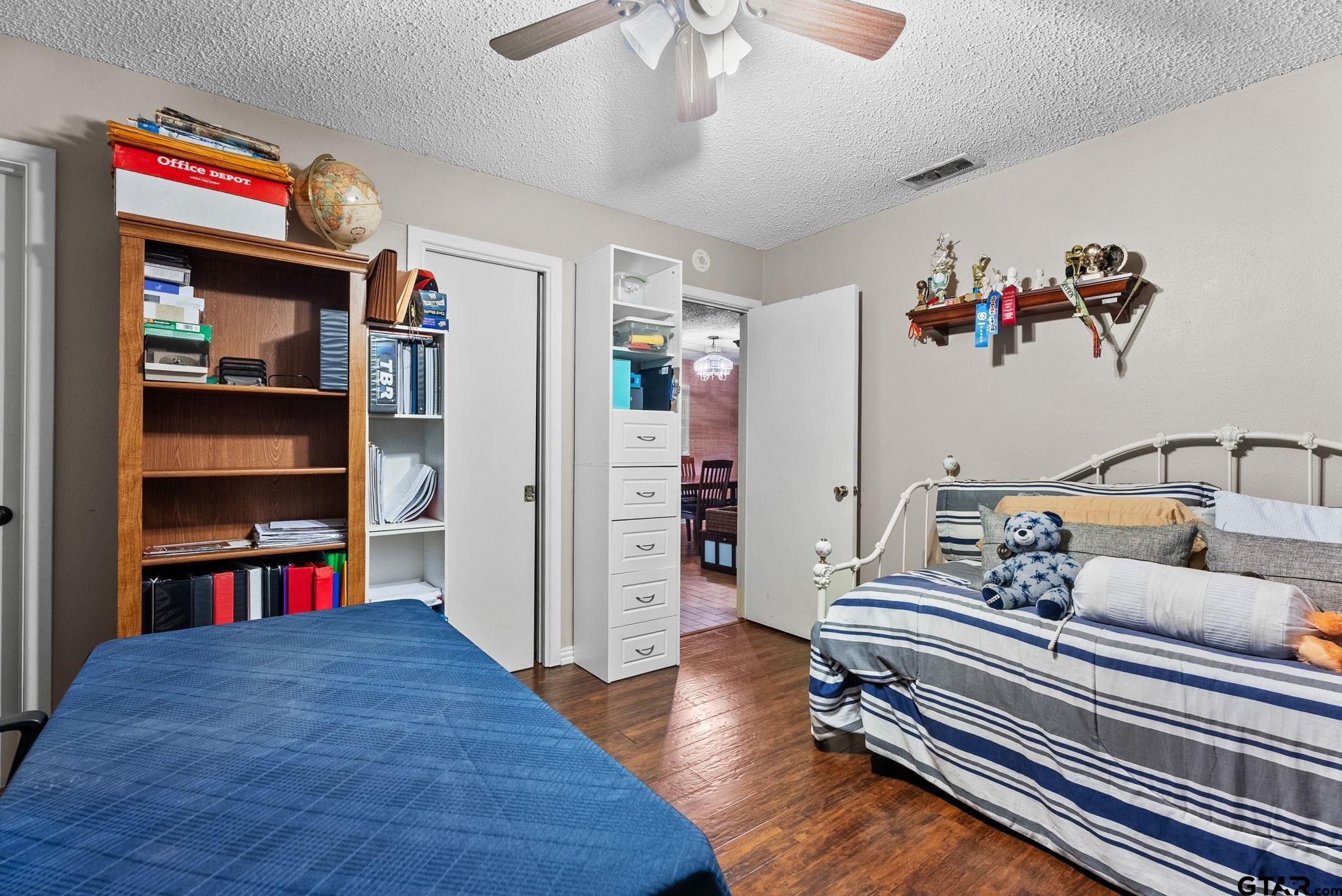 1505 Glenwood
